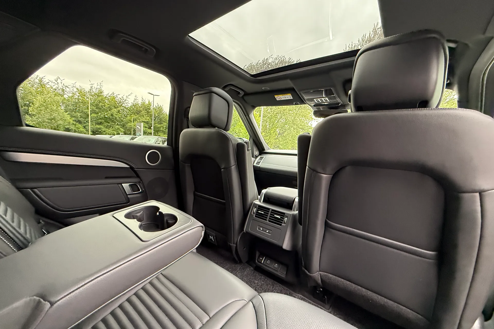 LAND ROVER DISCOVERY thumbnail image number 48