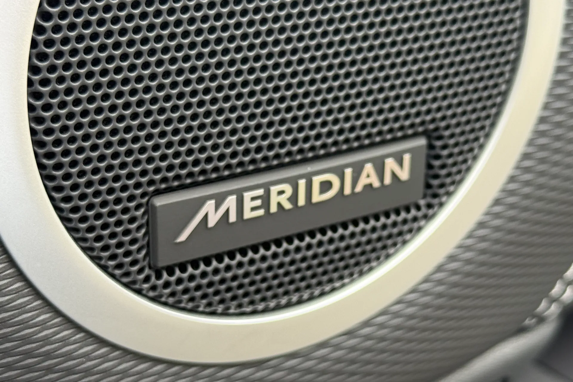 LAND ROVER DISCOVERY thumbnail image number 23