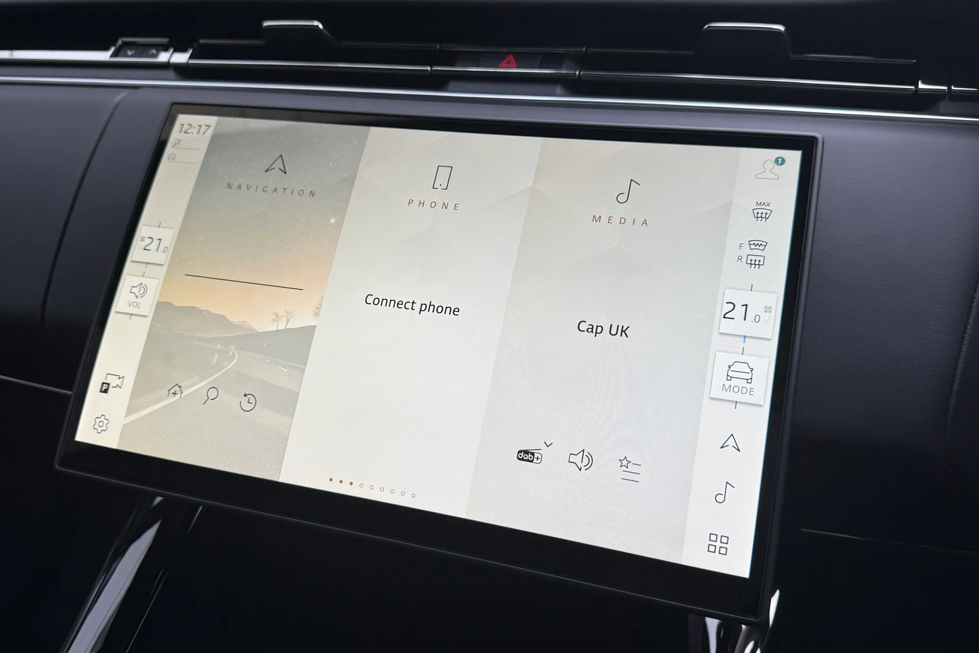 LAND ROVER RANGE ROVER SPORT thumbnail image number 38