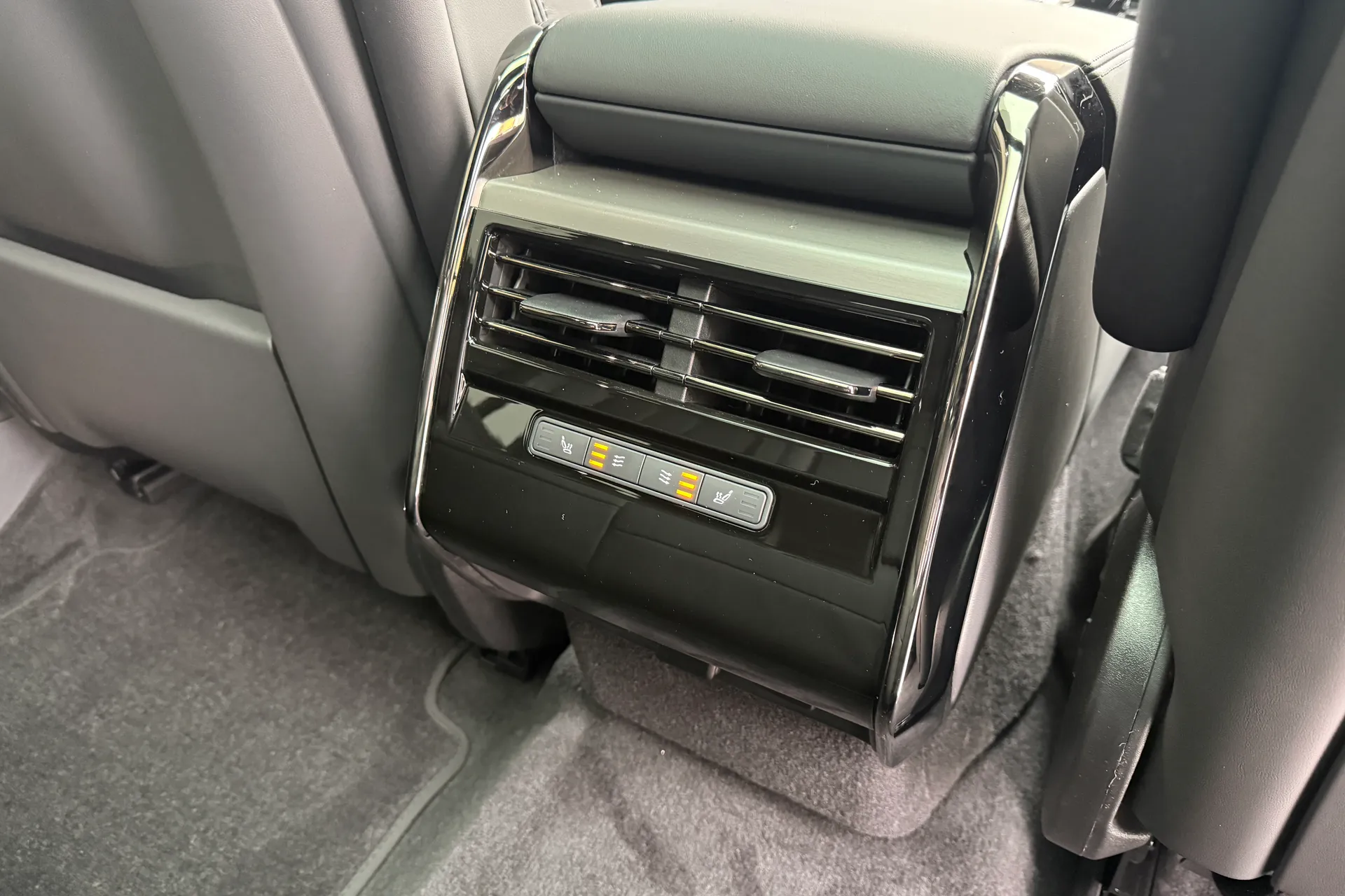 LAND ROVER RANGE ROVER SPORT thumbnail image number 50