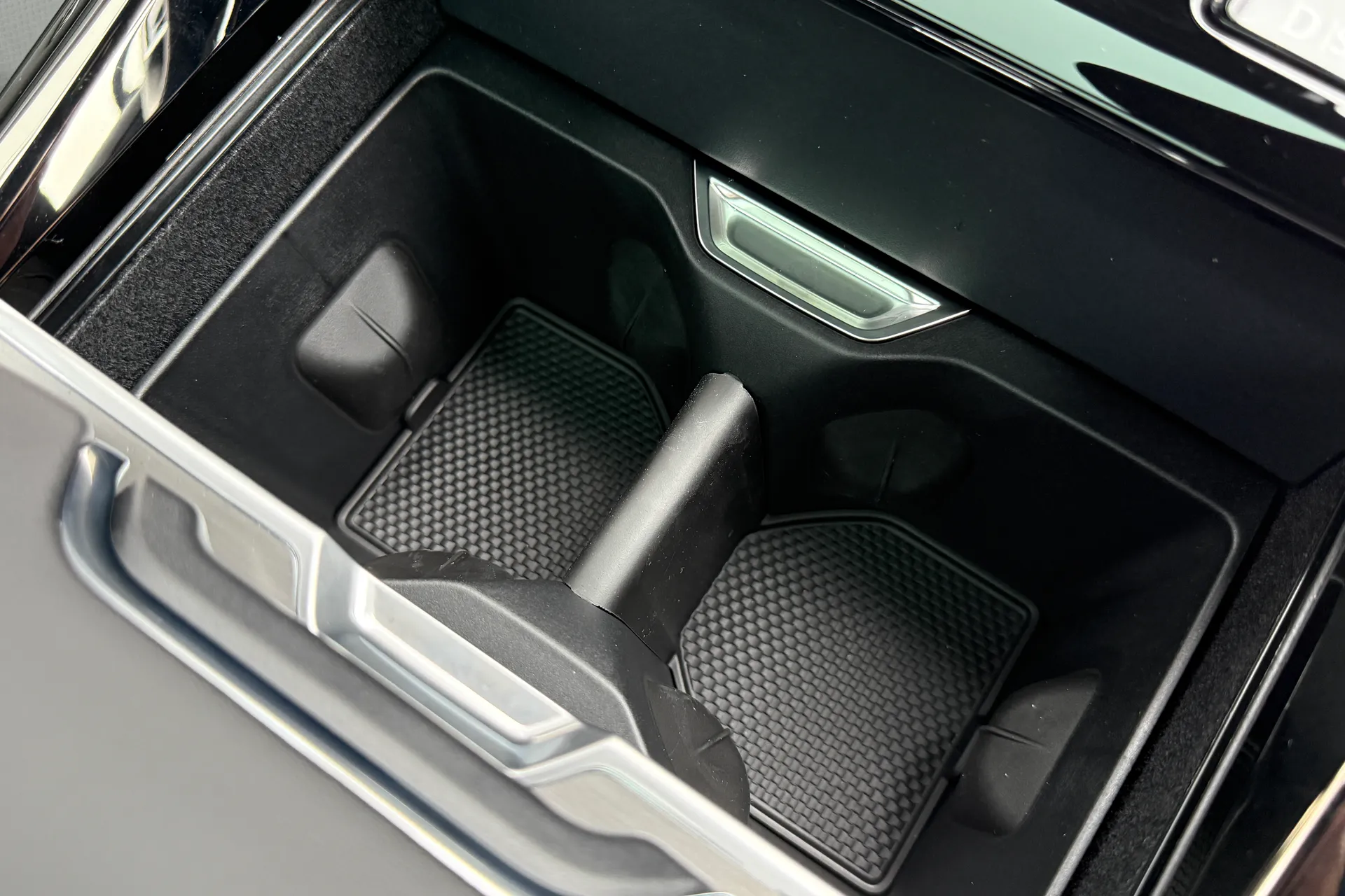 LAND ROVER RANGE ROVER SPORT thumbnail image number 35