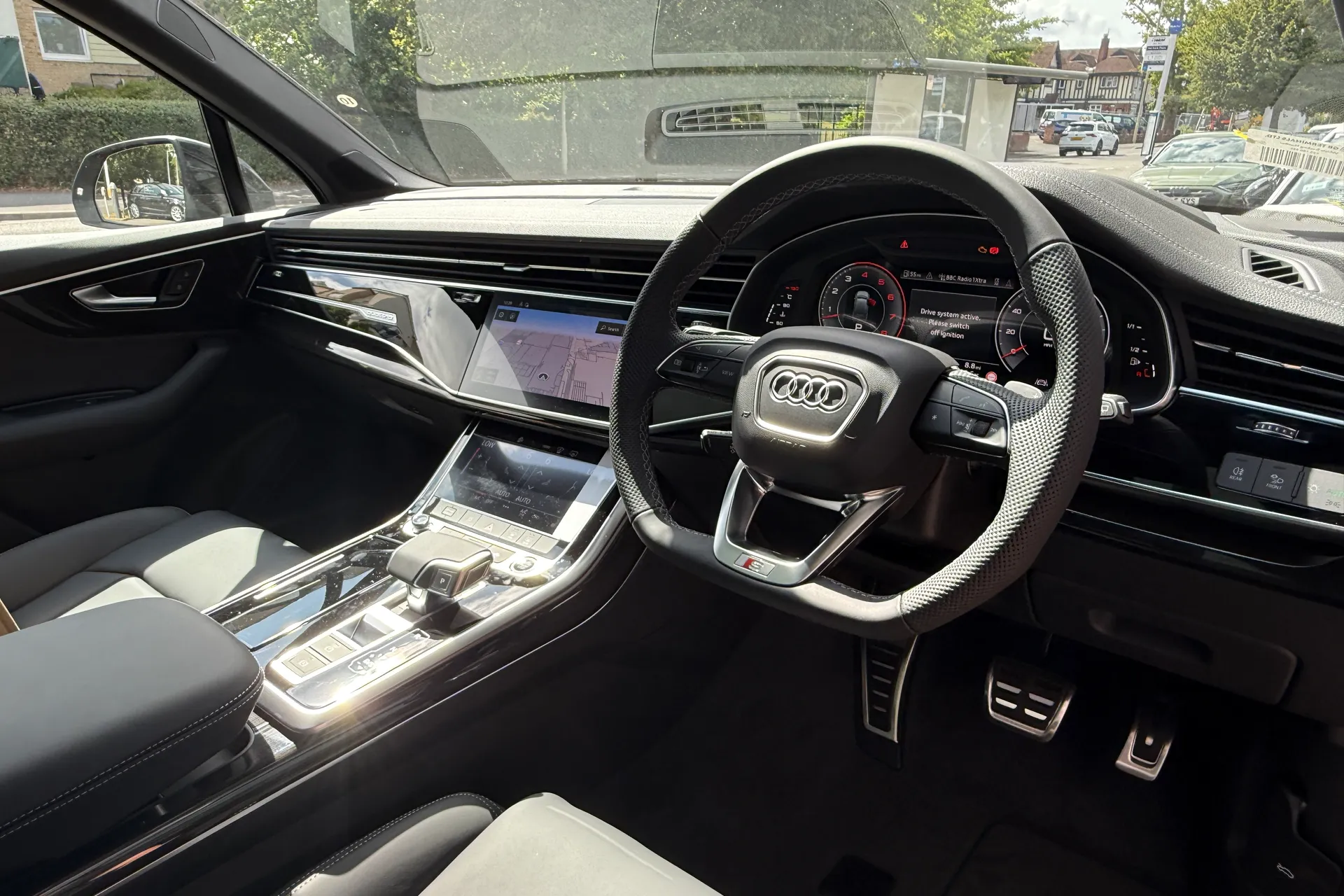 Audi Q7 thumbnail image number 6