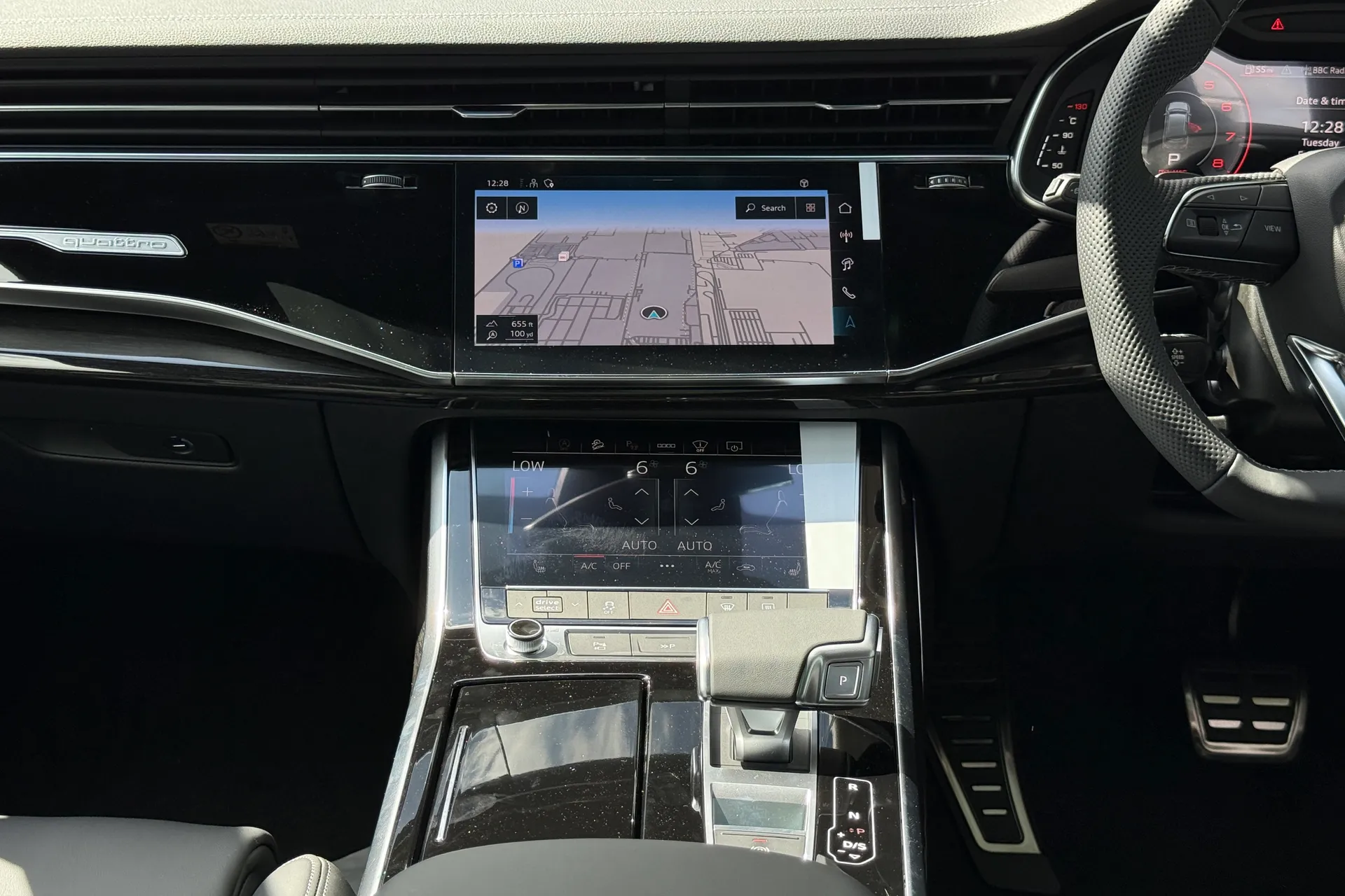 Audi Q7 thumbnail image number 31