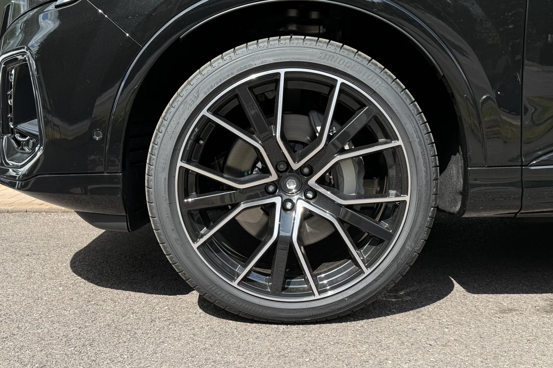 Audi Q7 thumbnail image number 5