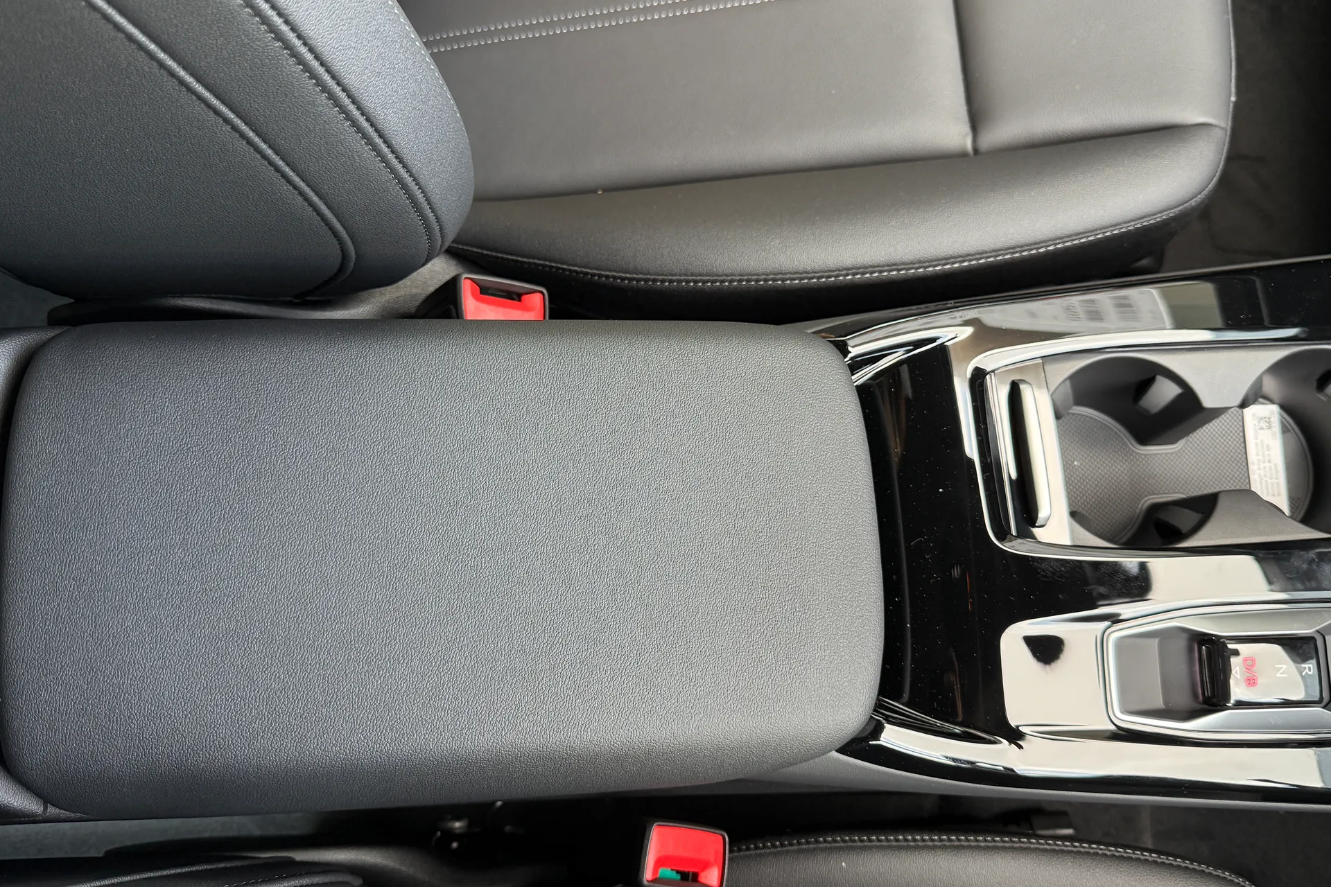 Audi A6 e-tron Avant thumbnail image number 10