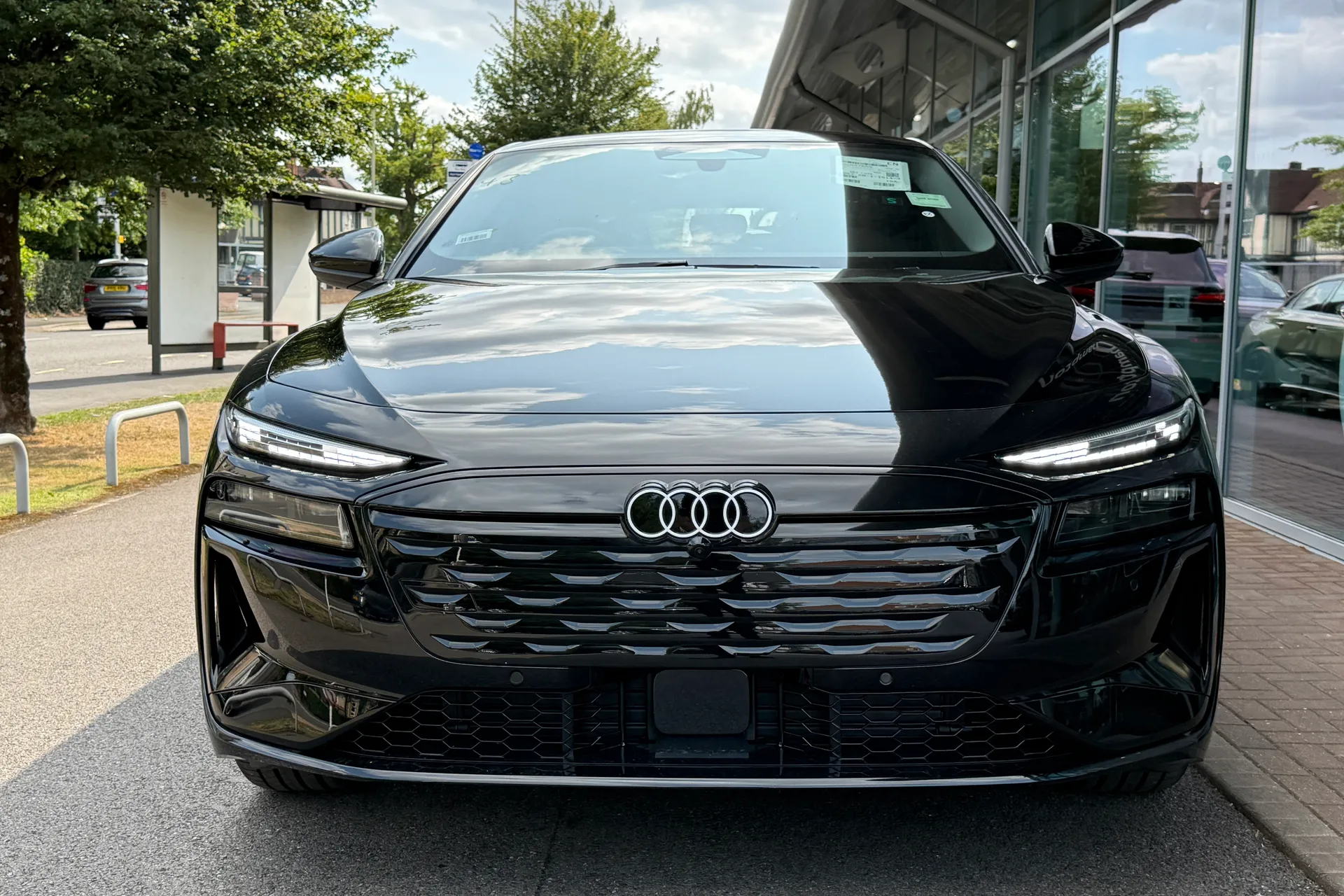 Audi A6 e-tron Avant thumbnail image number 33