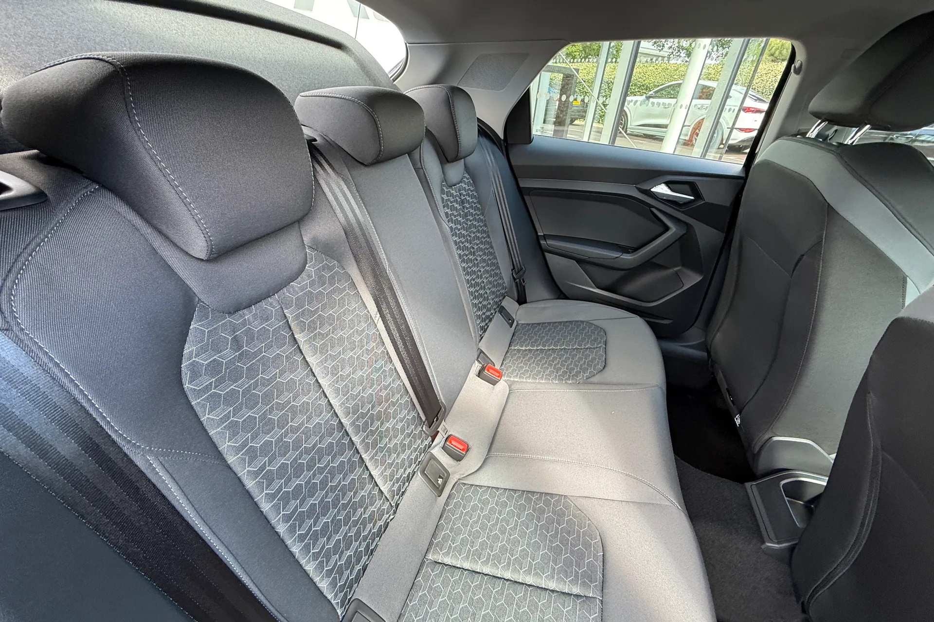 Audi A1 thumbnail image number 38