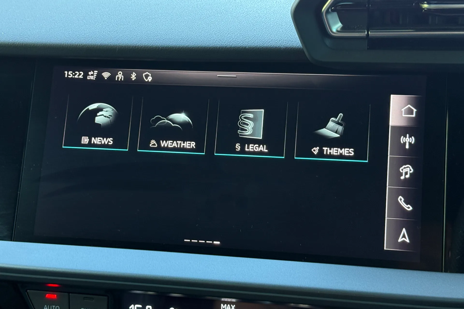 Audi A3 thumbnail image number 19
