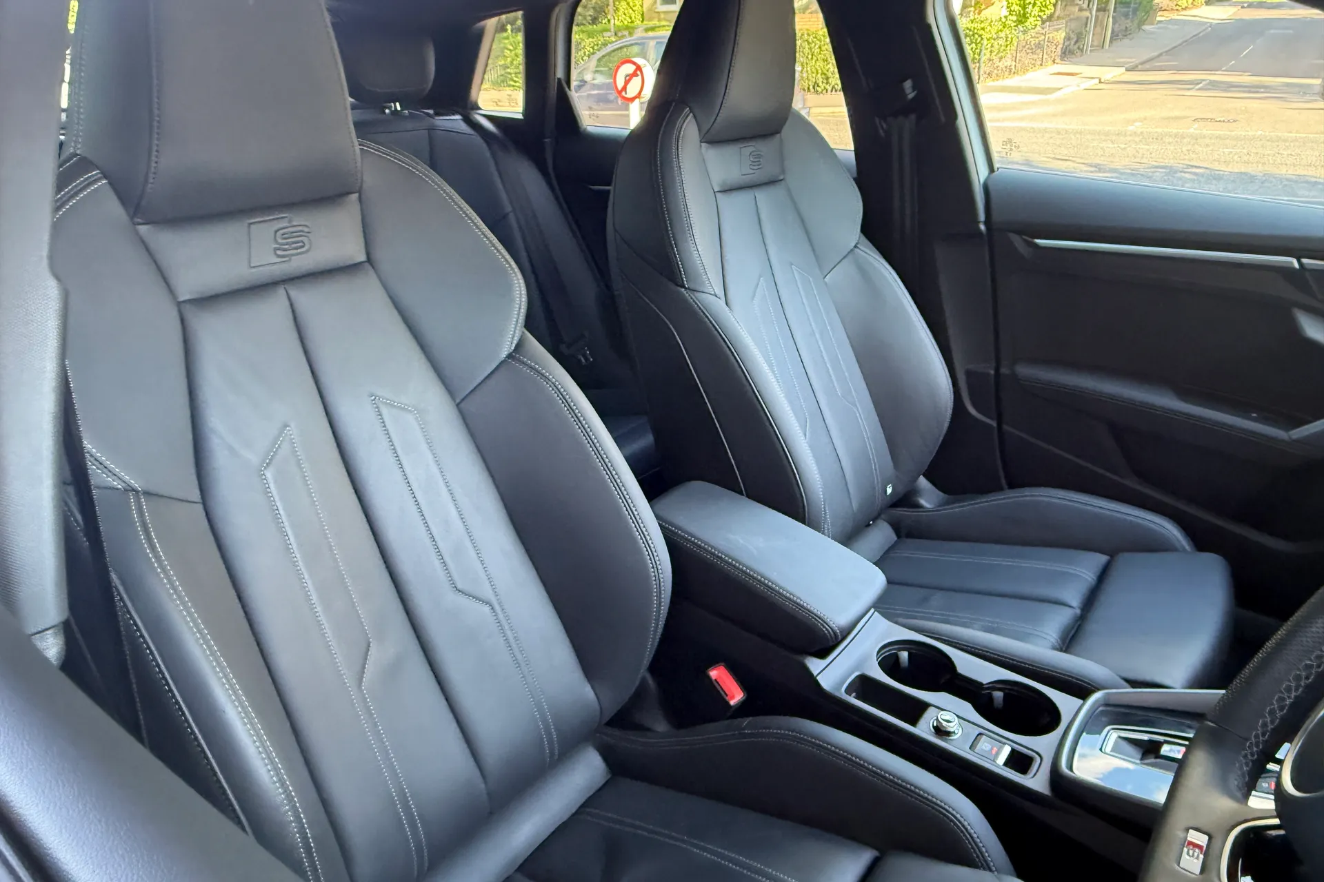 Audi A3 thumbnail image number 34