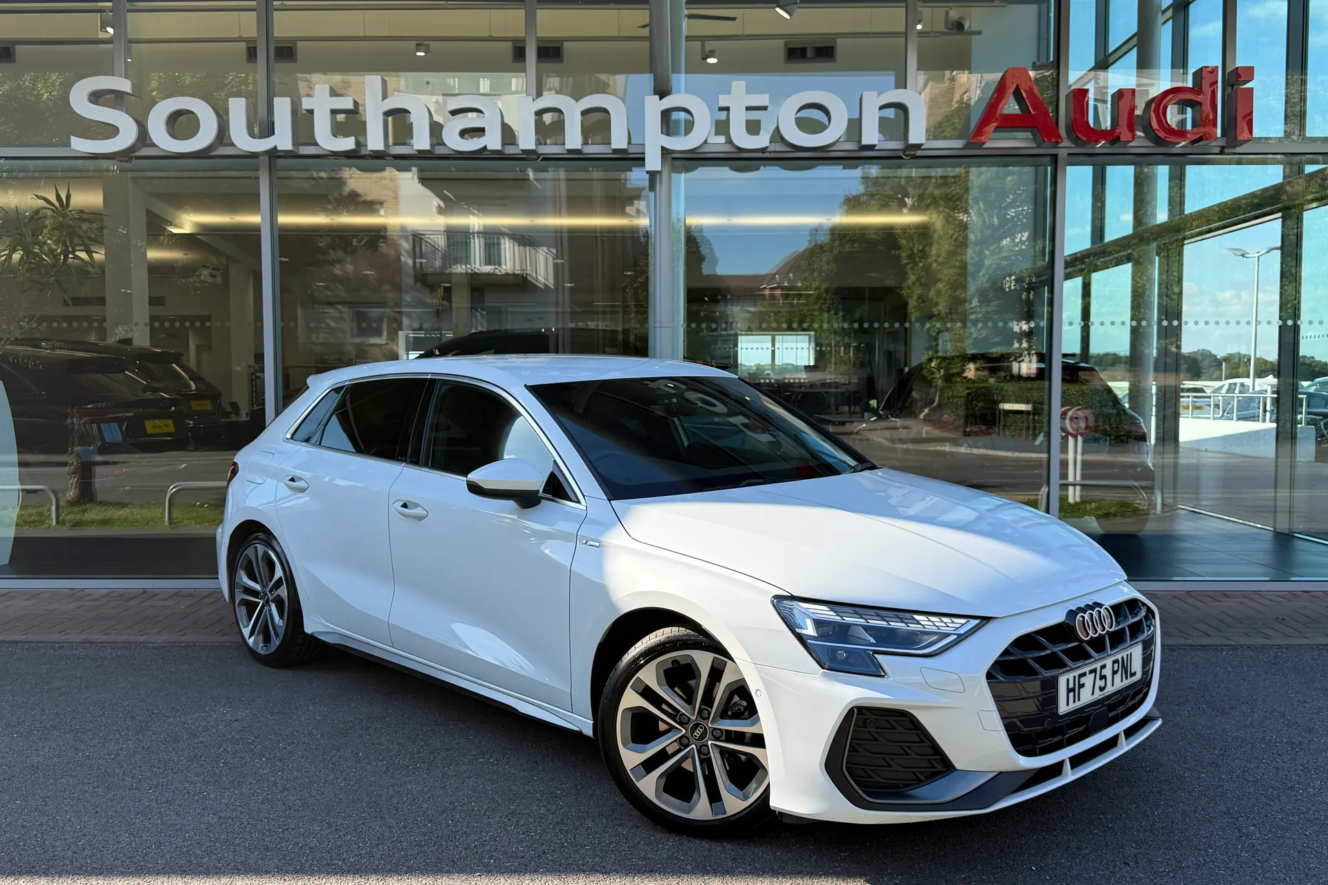 Audi A3 thumbnail image number 59
