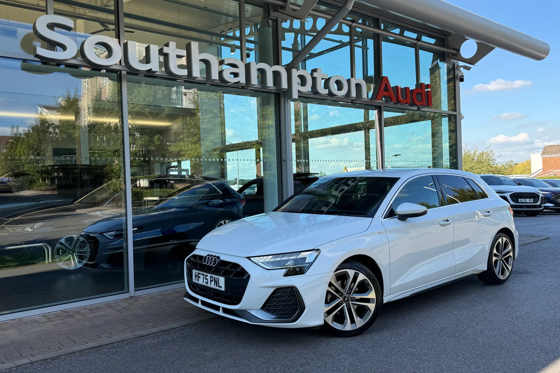 Audi A3 thumbnail image number 57