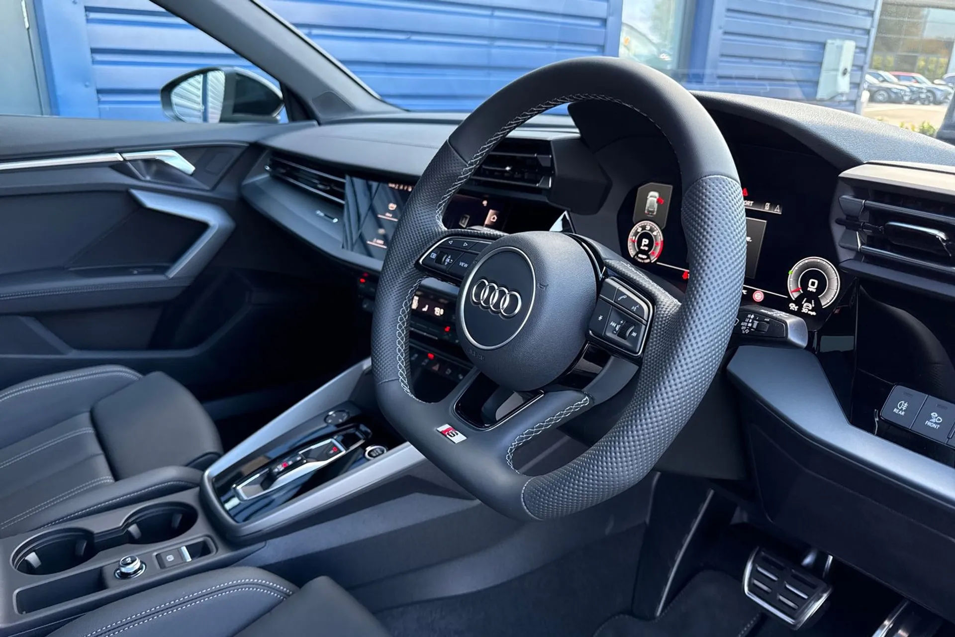 Audi A3 thumbnail image number 27