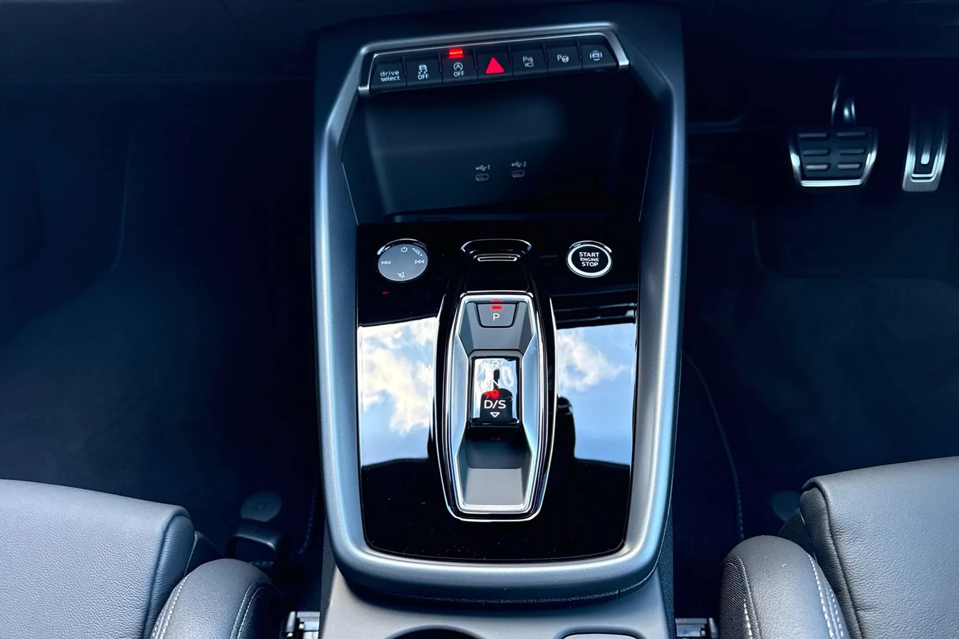 Audi A3 thumbnail image number 41