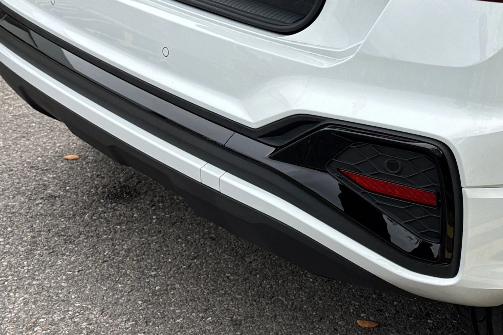 Audi Q2 thumbnail image number 16