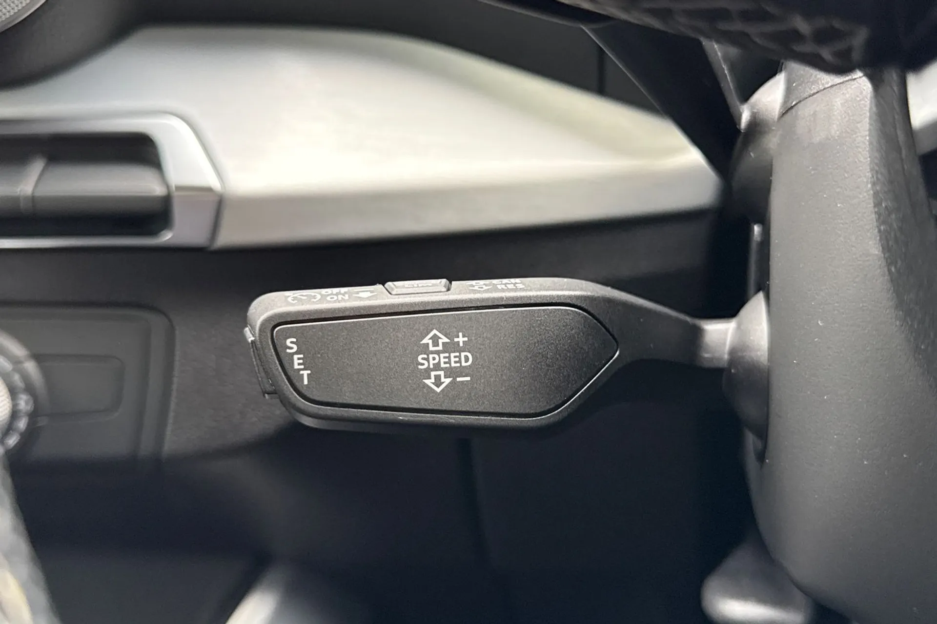 Audi Q2 thumbnail image number 46