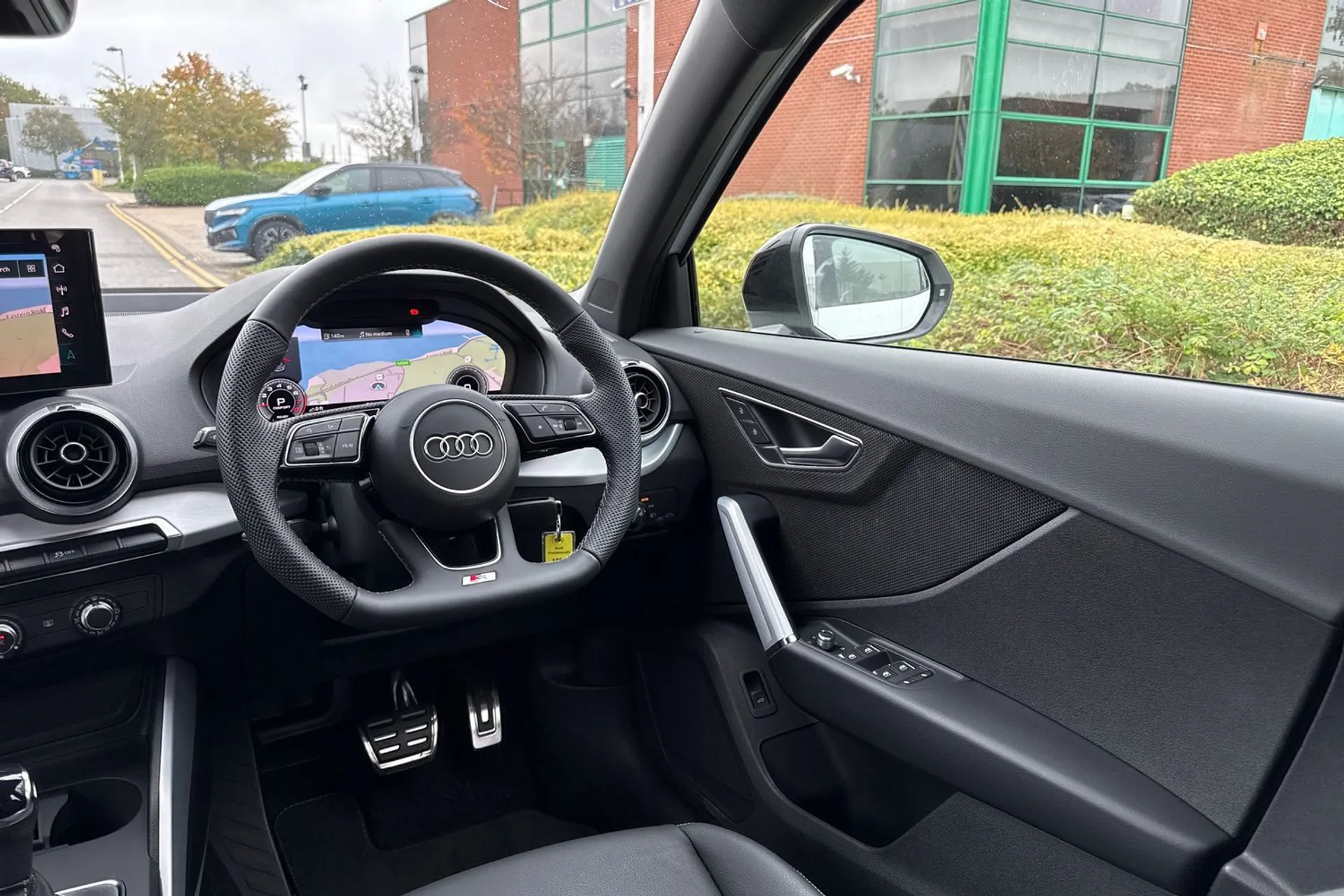 Audi Q2 thumbnail image number 39