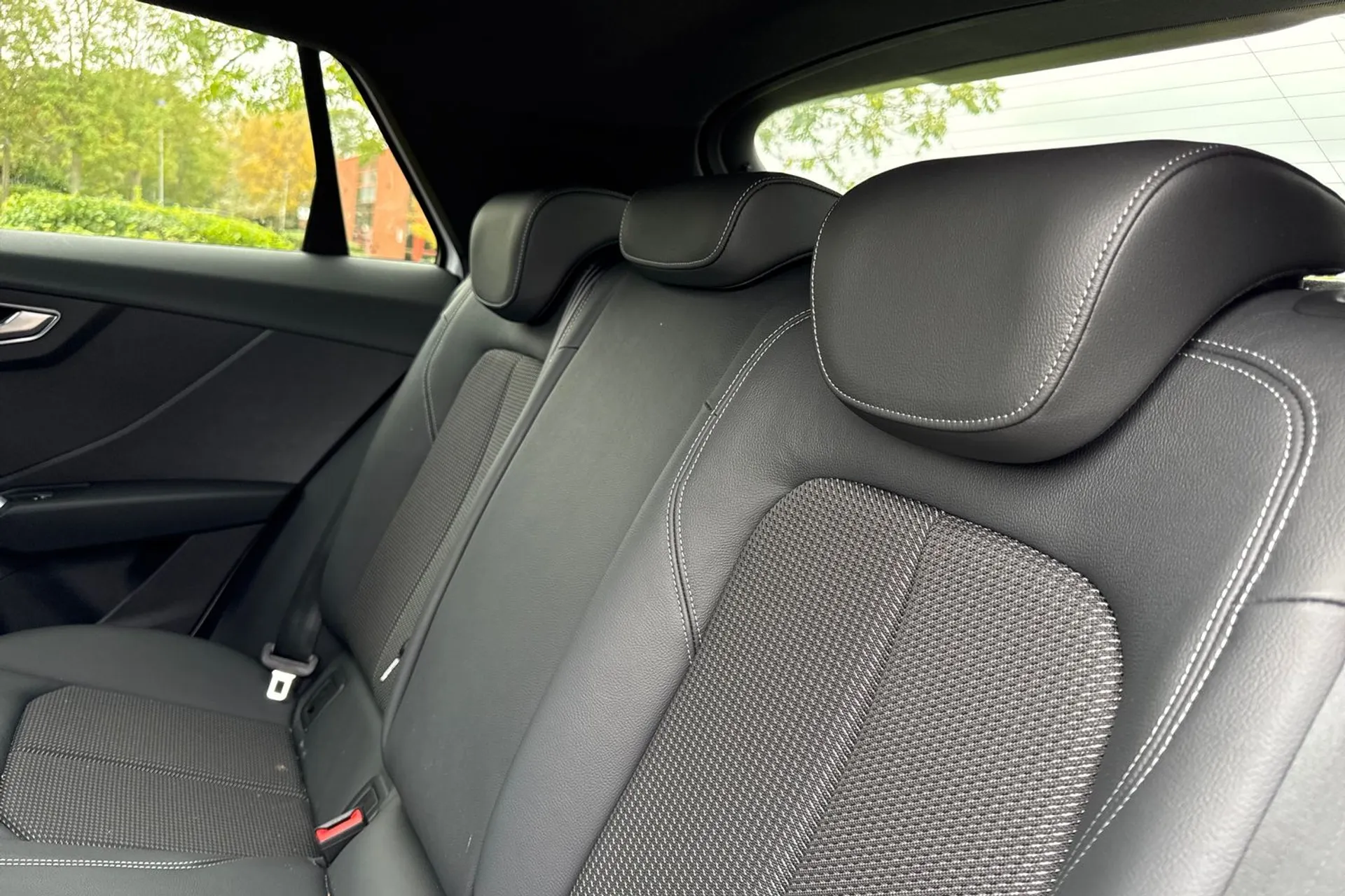 Audi Q2 thumbnail image number 34