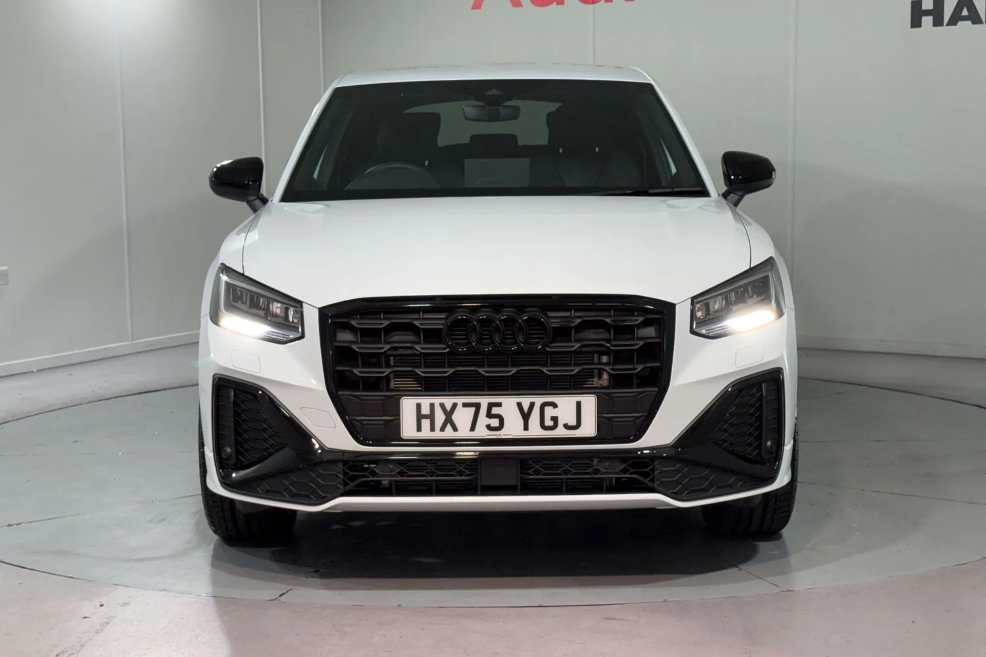 Audi Q2 thumbnail image number 5
