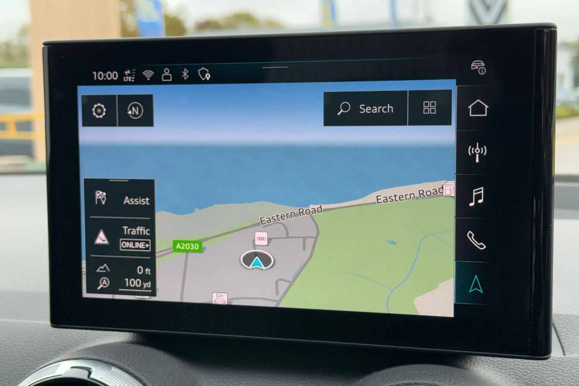 Audi Q2 thumbnail image number 21