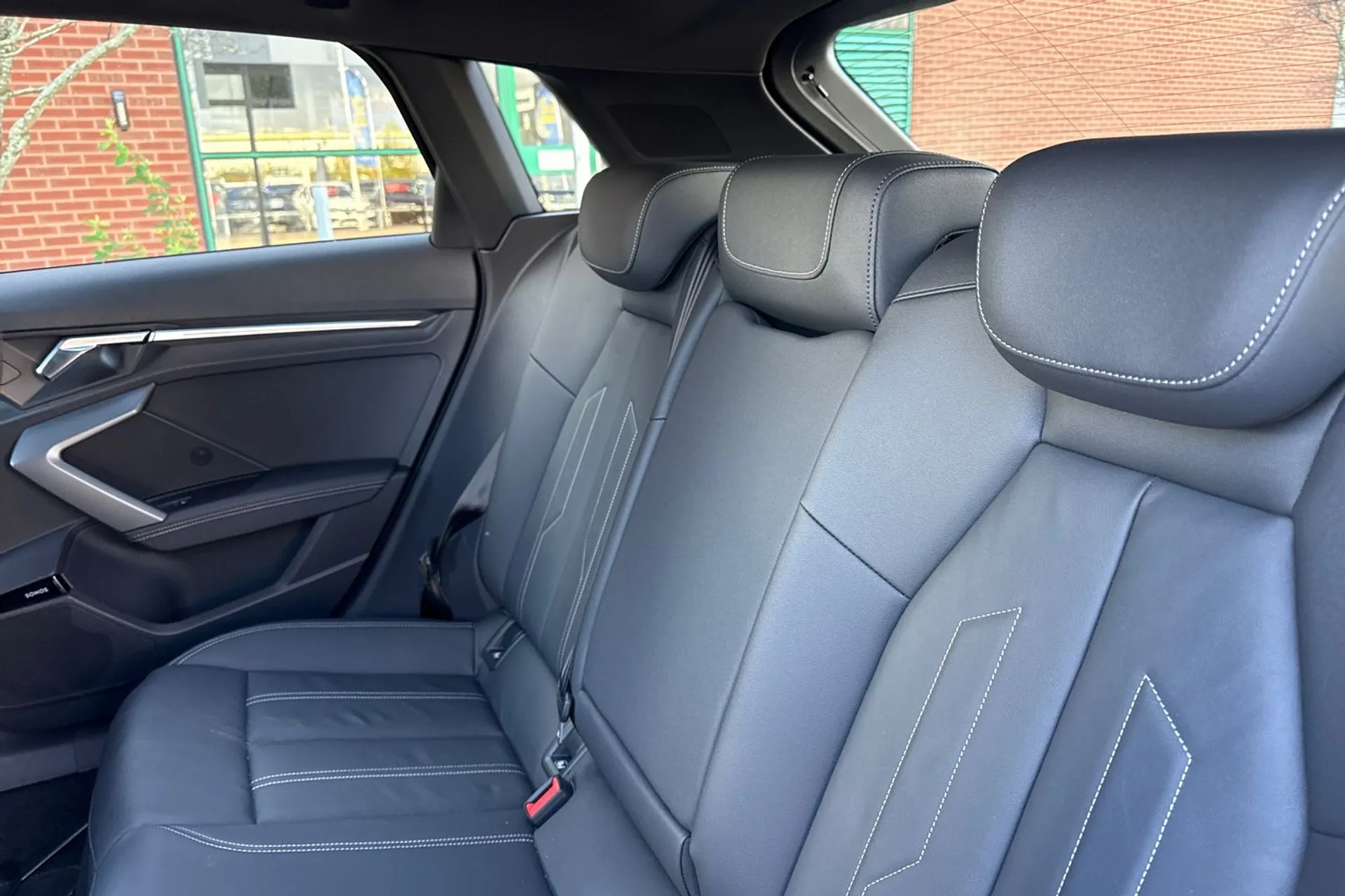 Audi A3 thumbnail image number 35