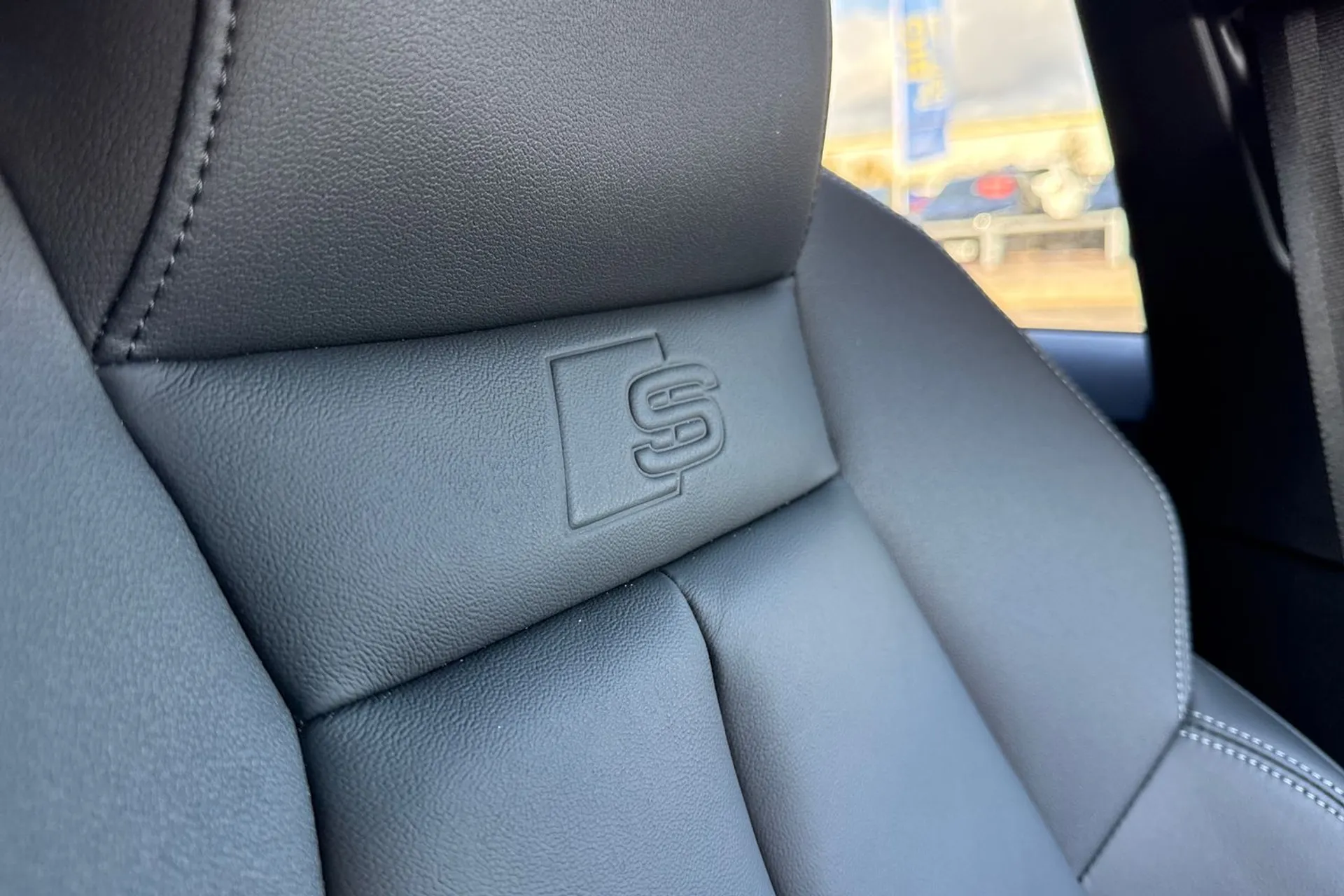 Audi A3 thumbnail image number 52