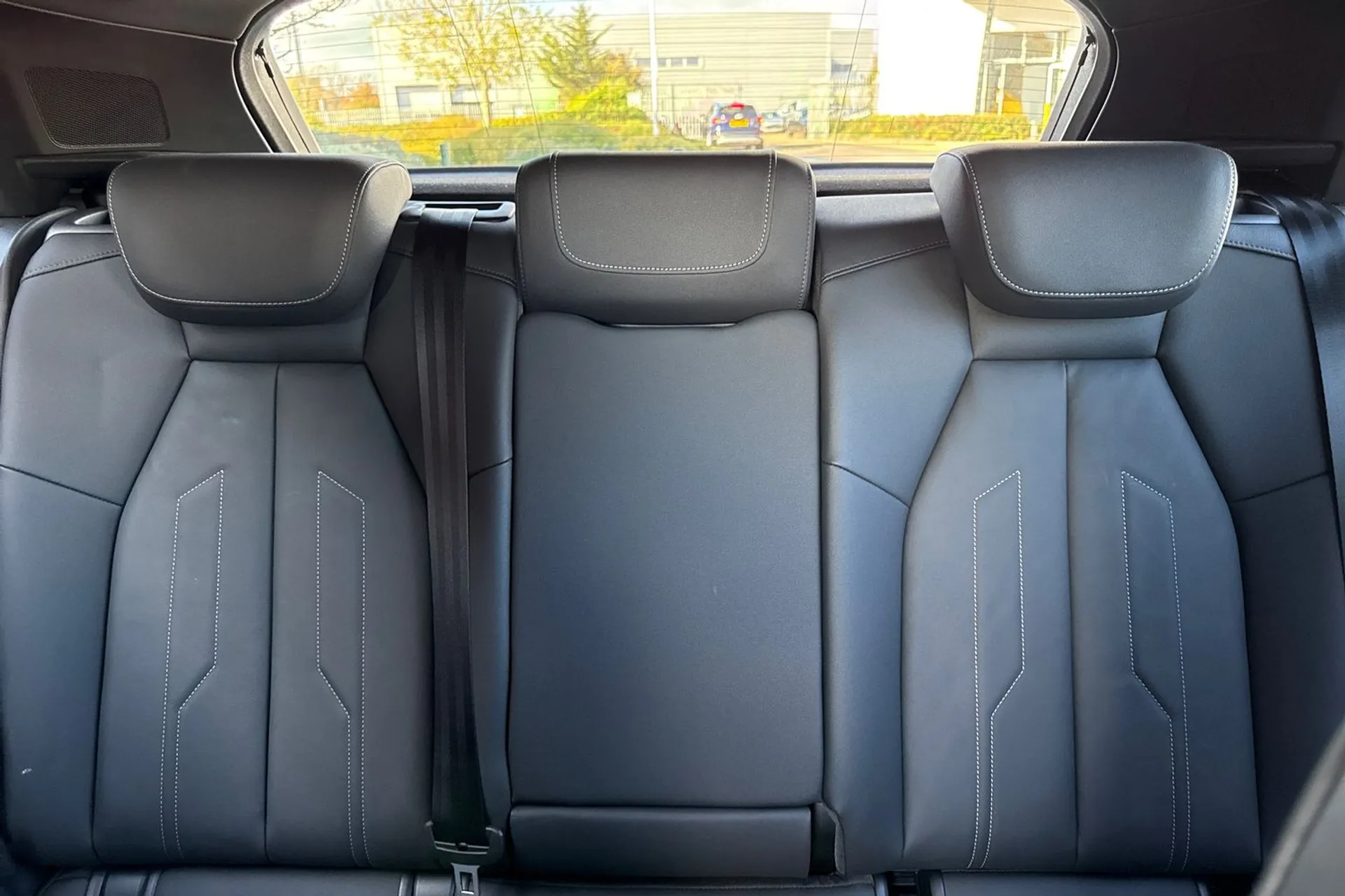 Audi A3 thumbnail image number 37