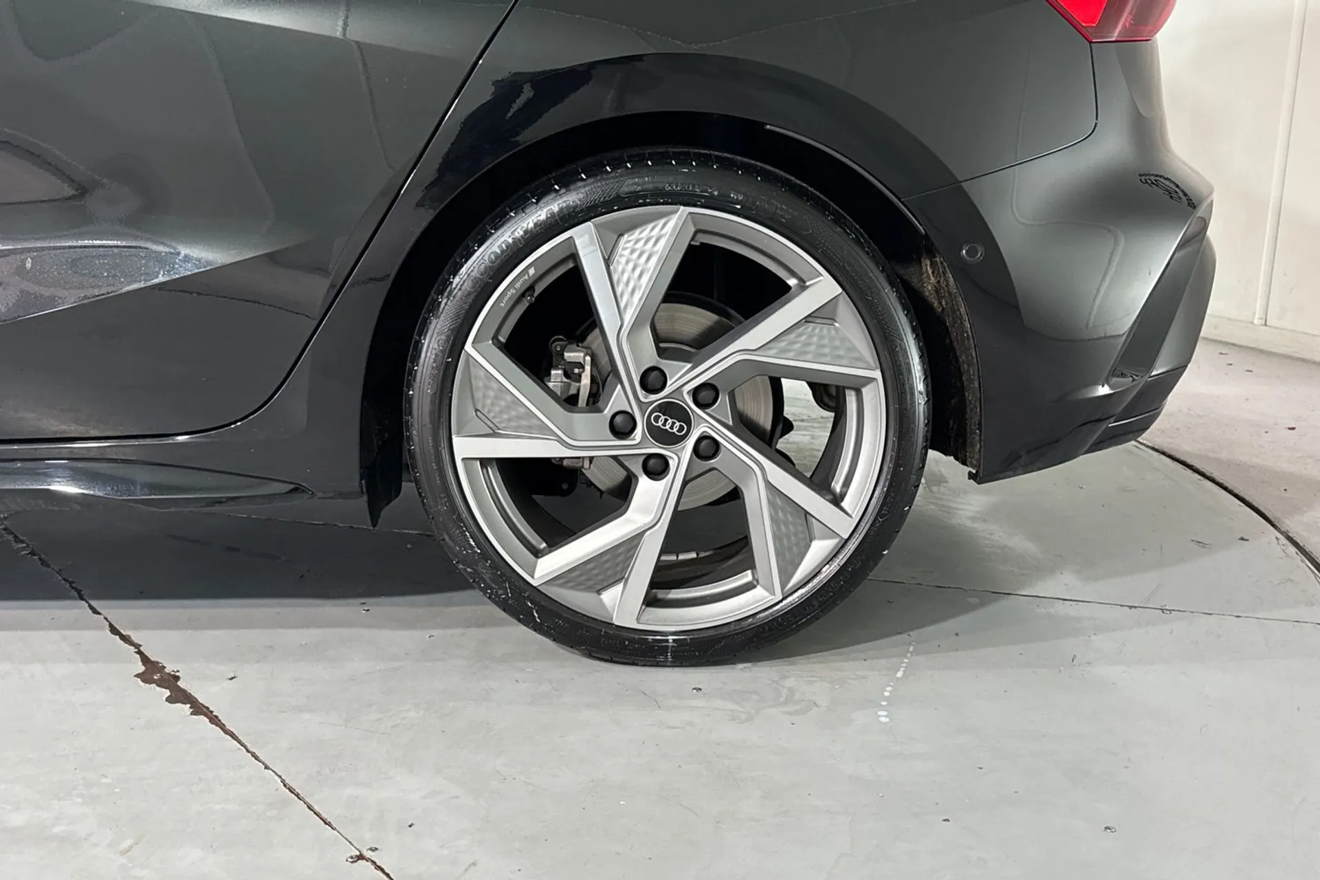 Audi A3 thumbnail image number 12