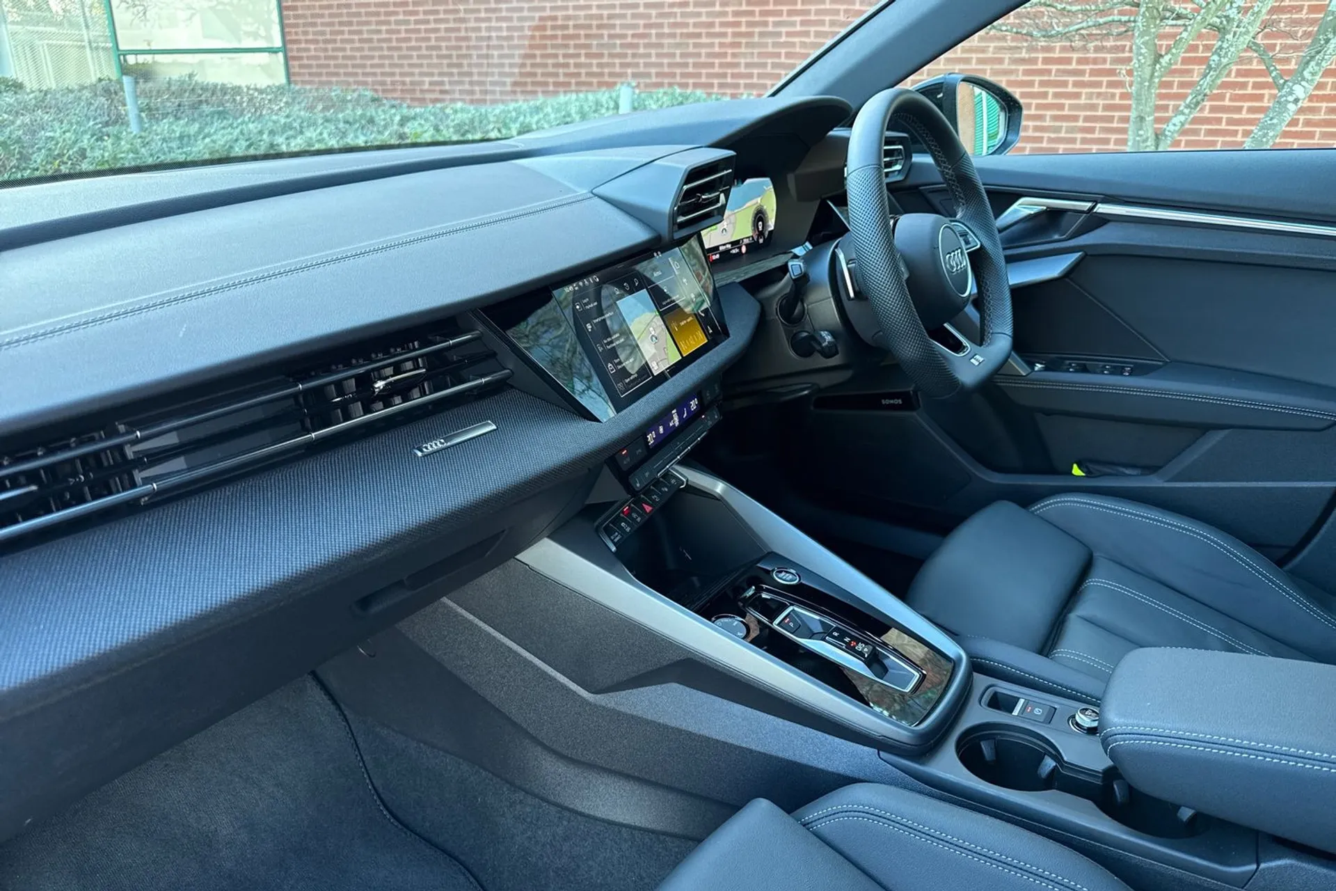 Audi A3 thumbnail image number 31