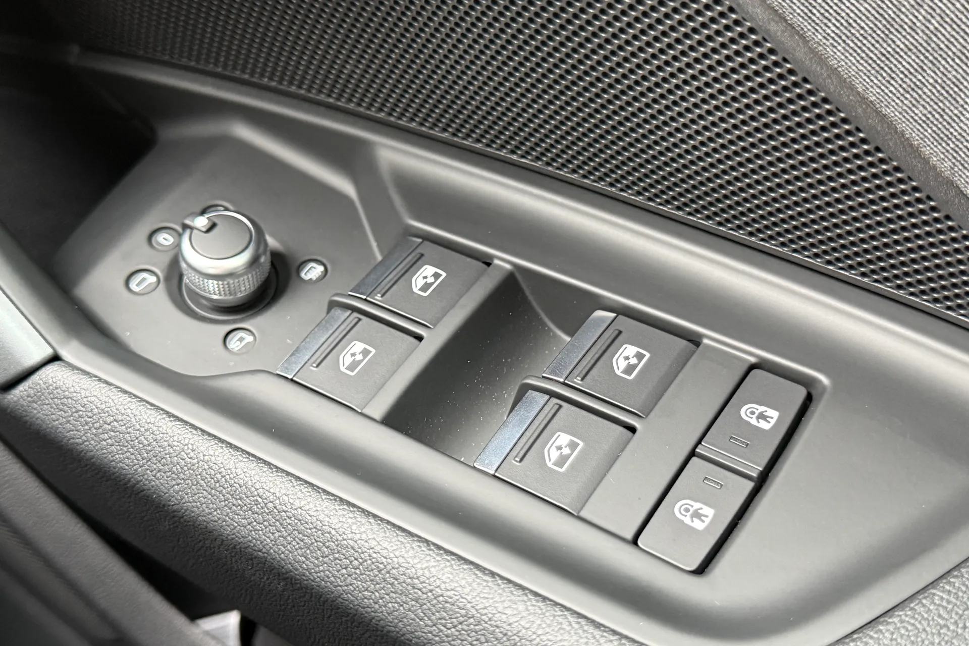 Audi A3 thumbnail image number 21