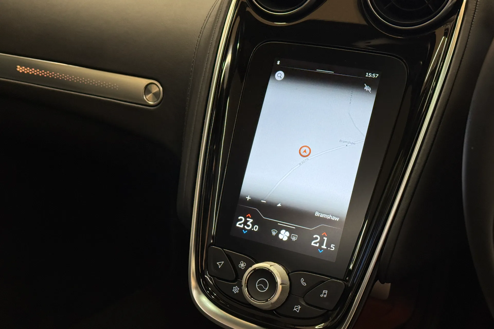 McLaren GT thumbnail image number 17