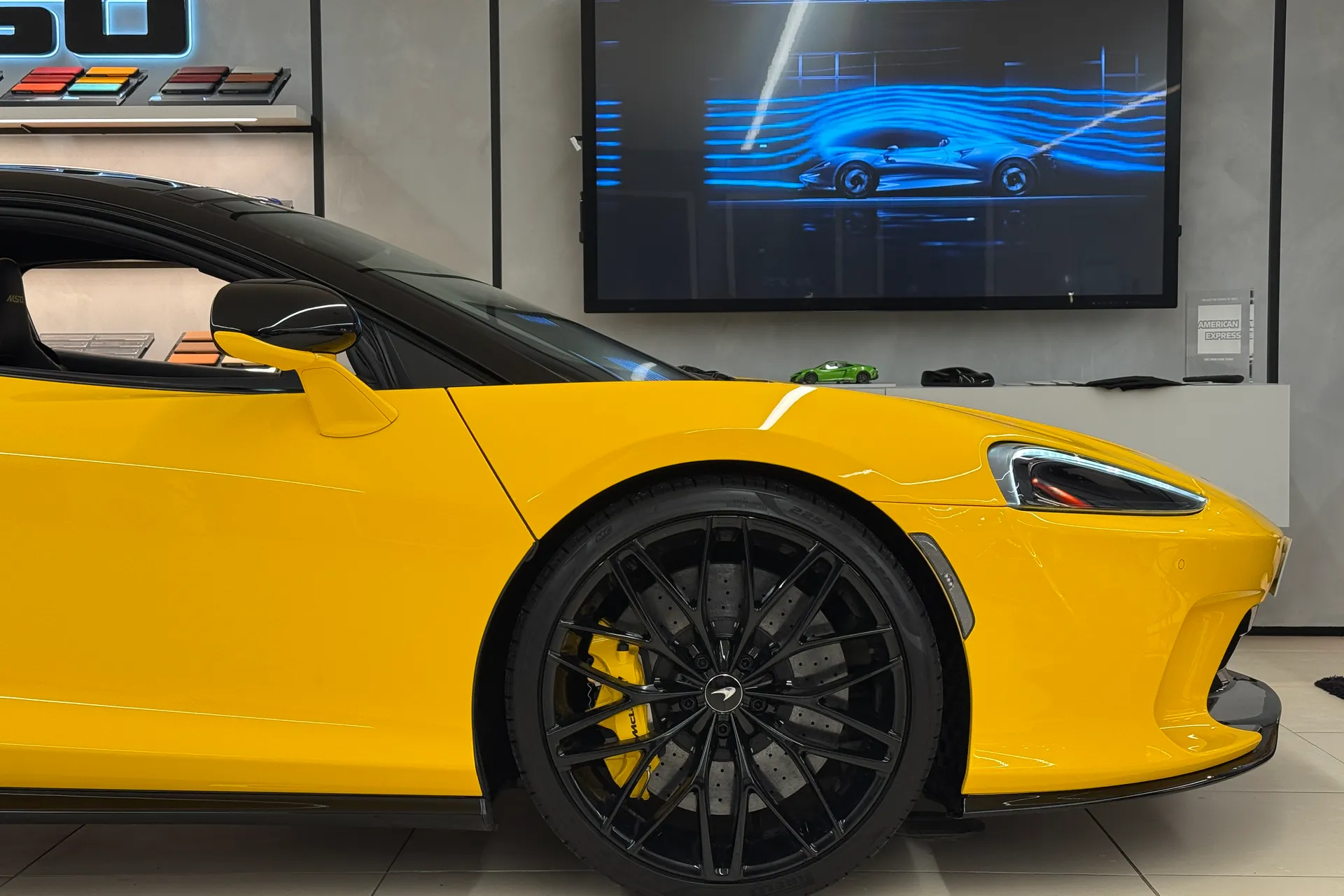 McLaren GT thumbnail image number 37