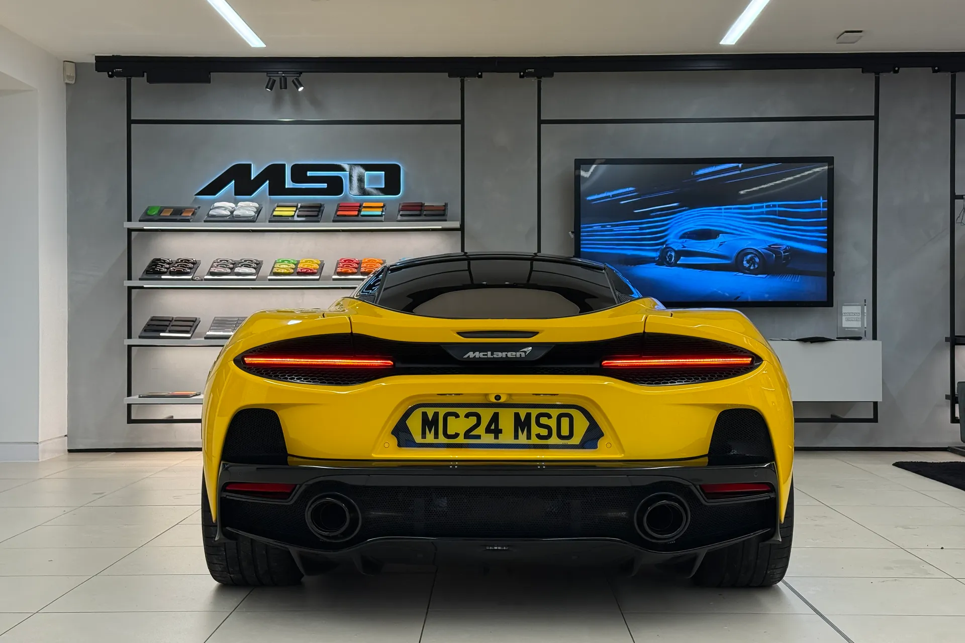 McLaren GT thumbnail image number 44