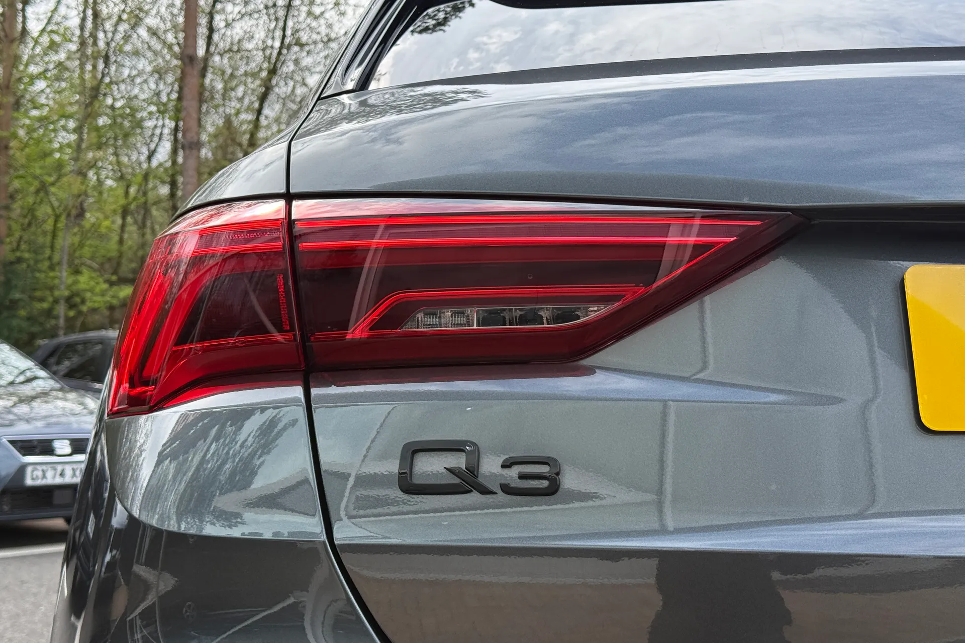 Audi Q3 thumbnail image number 43