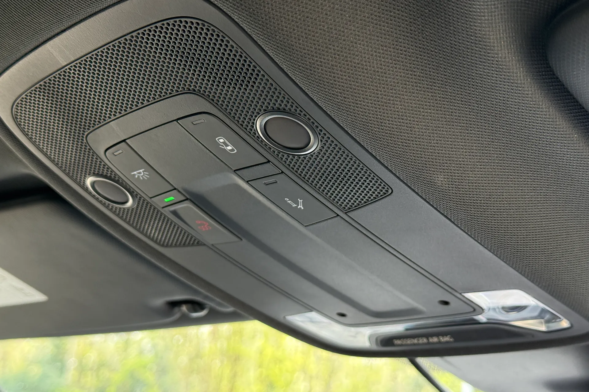 Audi Q3 thumbnail image number 13