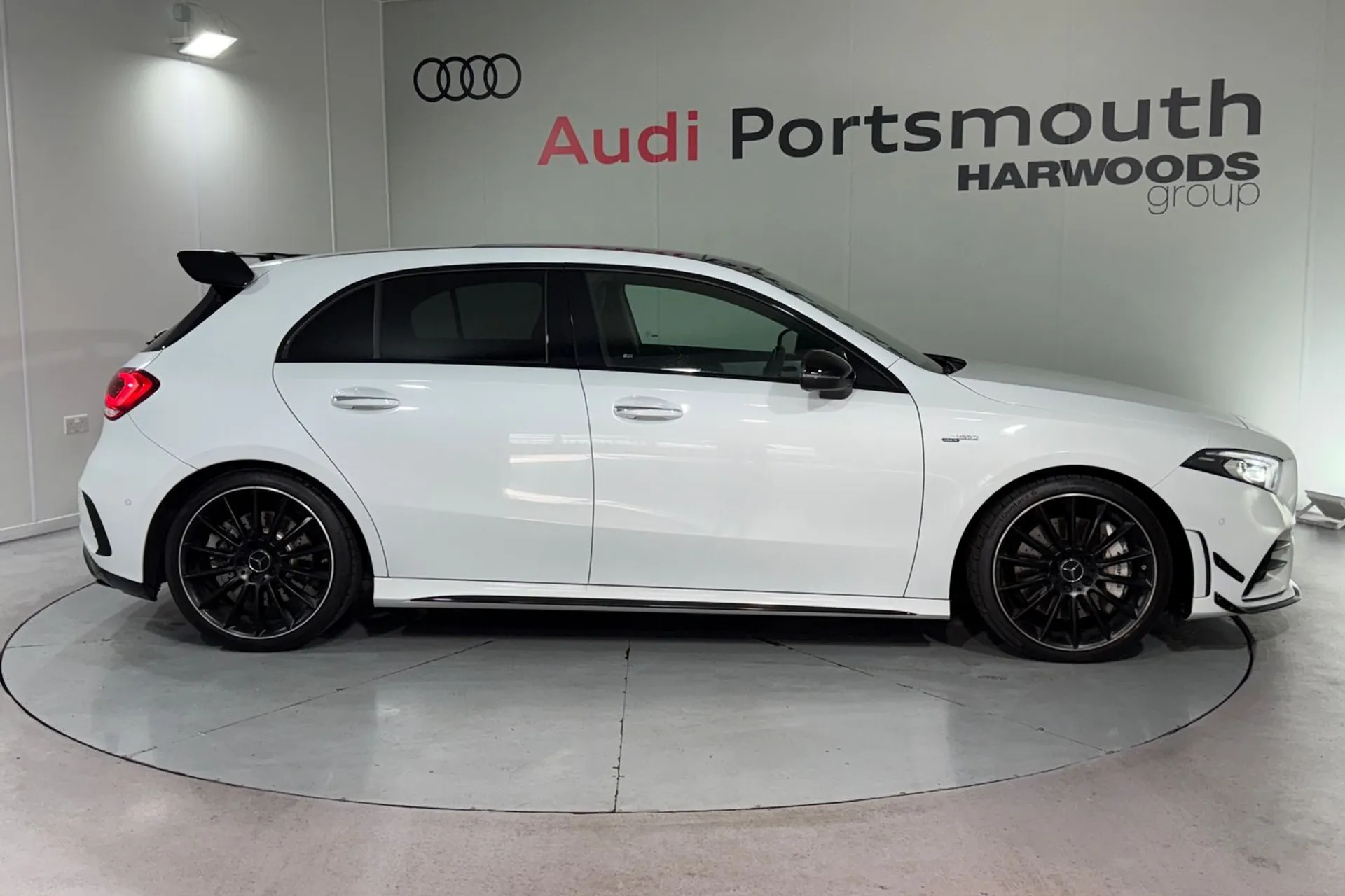 MERCEDES-BENZ A CLASS thumbnail image number 2