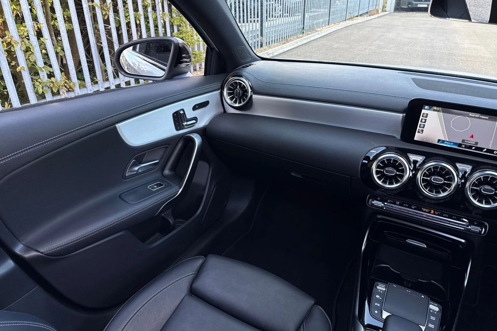 MERCEDES-BENZ A CLASS thumbnail image number 32