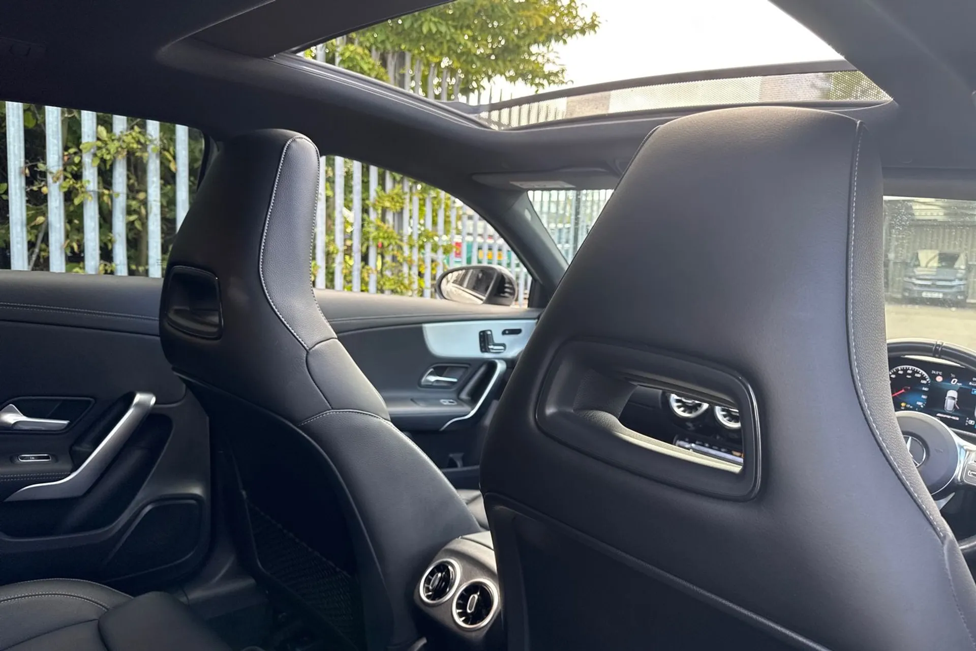 MERCEDES-BENZ A CLASS thumbnail image number 23