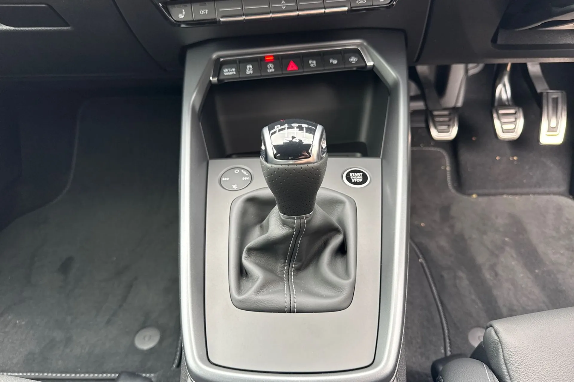 Audi A3 thumbnail image number 26