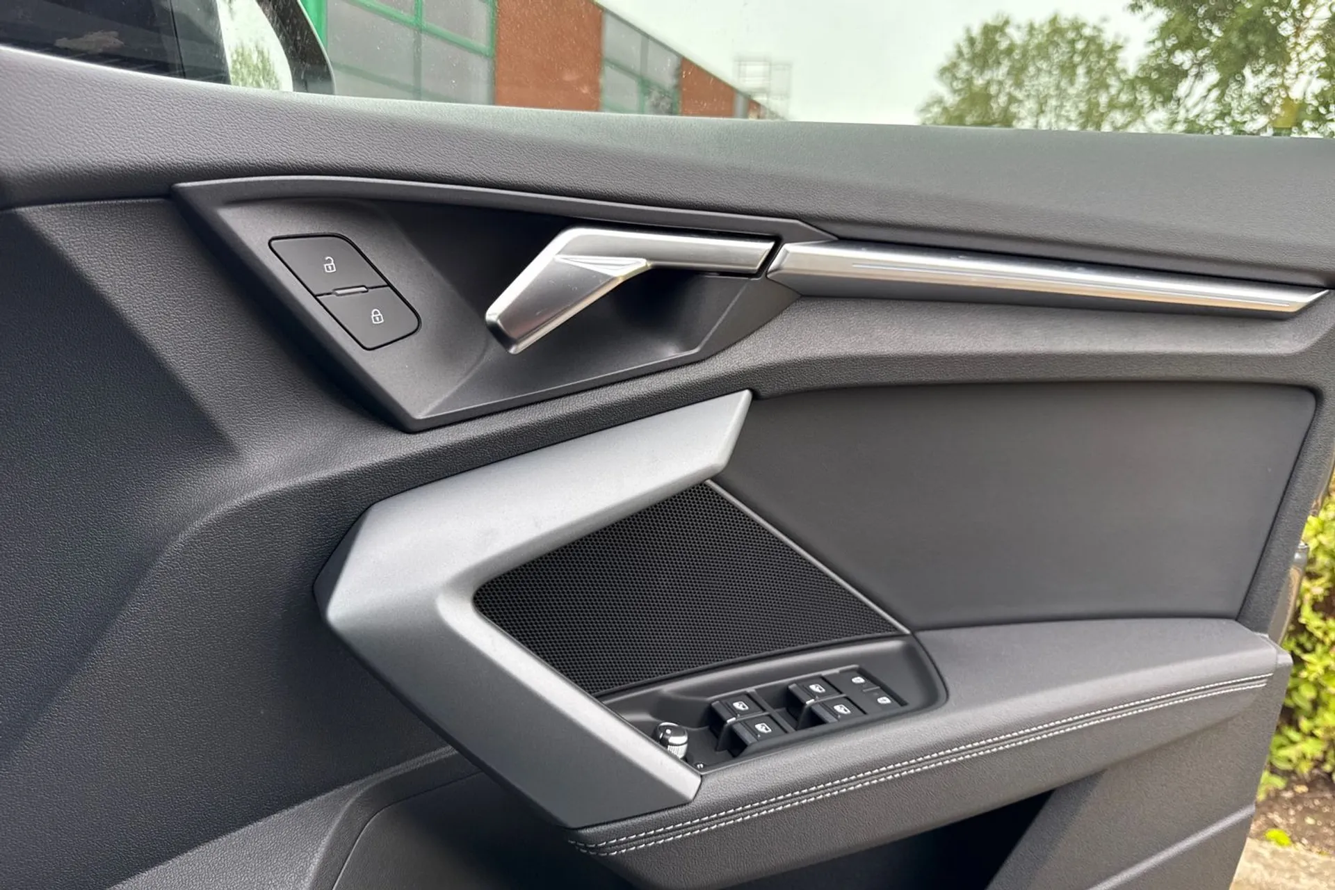 Audi A3 thumbnail image number 44