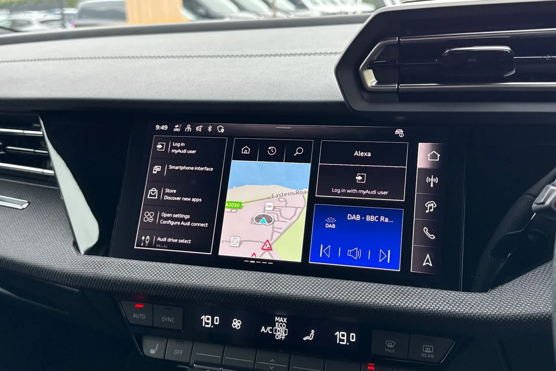 Audi A3 thumbnail image number 35