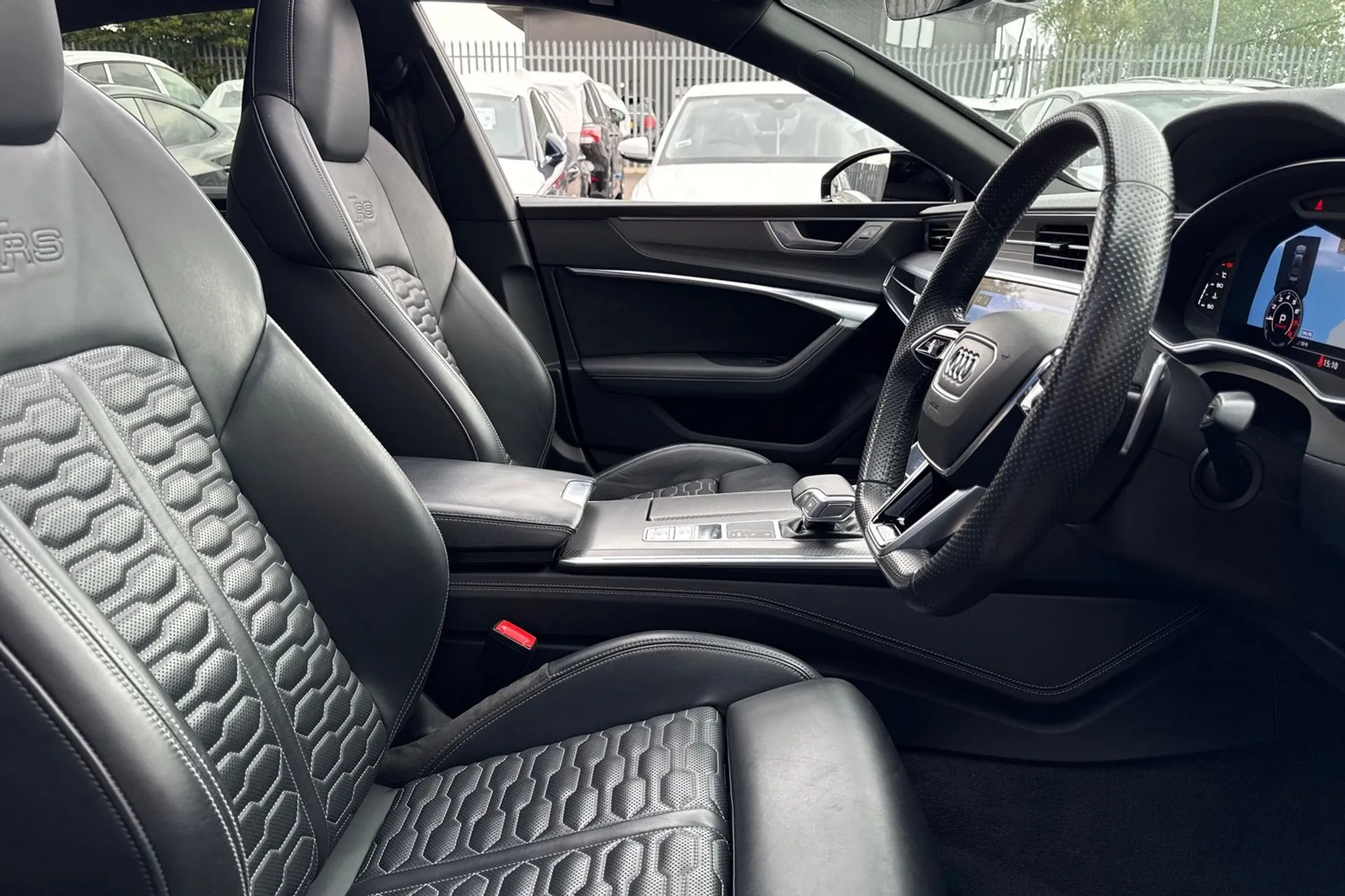 Audi RS 7 thumbnail image number 26