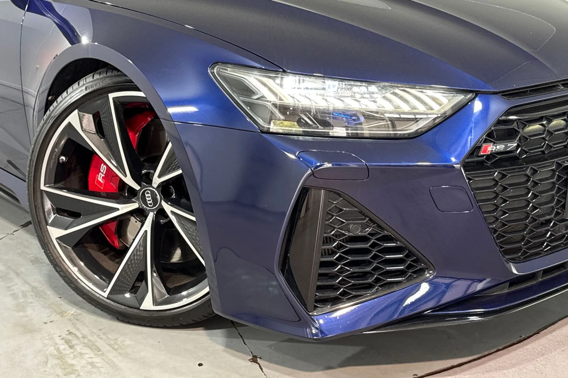 Audi RS 7 thumbnail image number 11