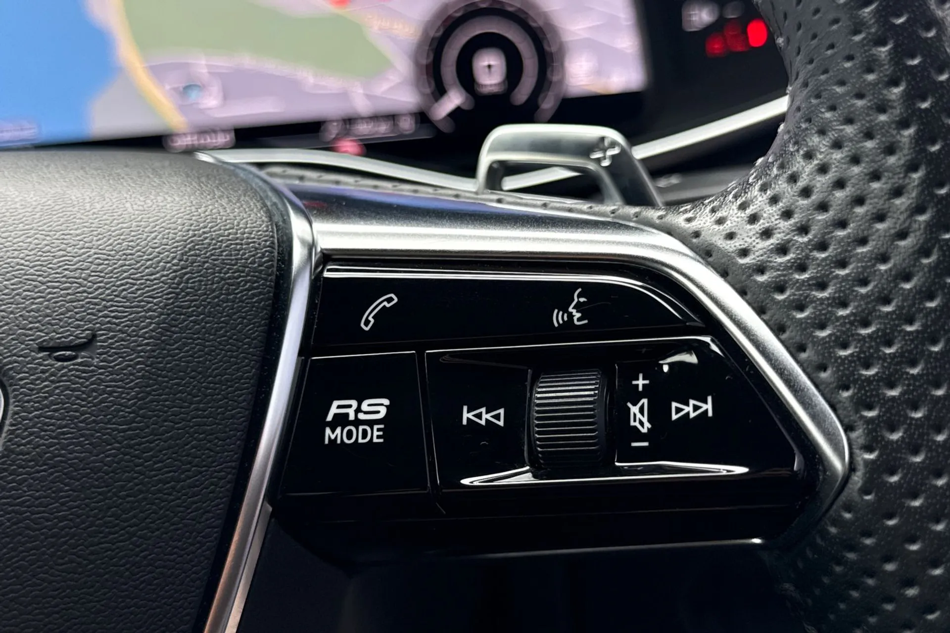 Audi RS 7 thumbnail image number 40