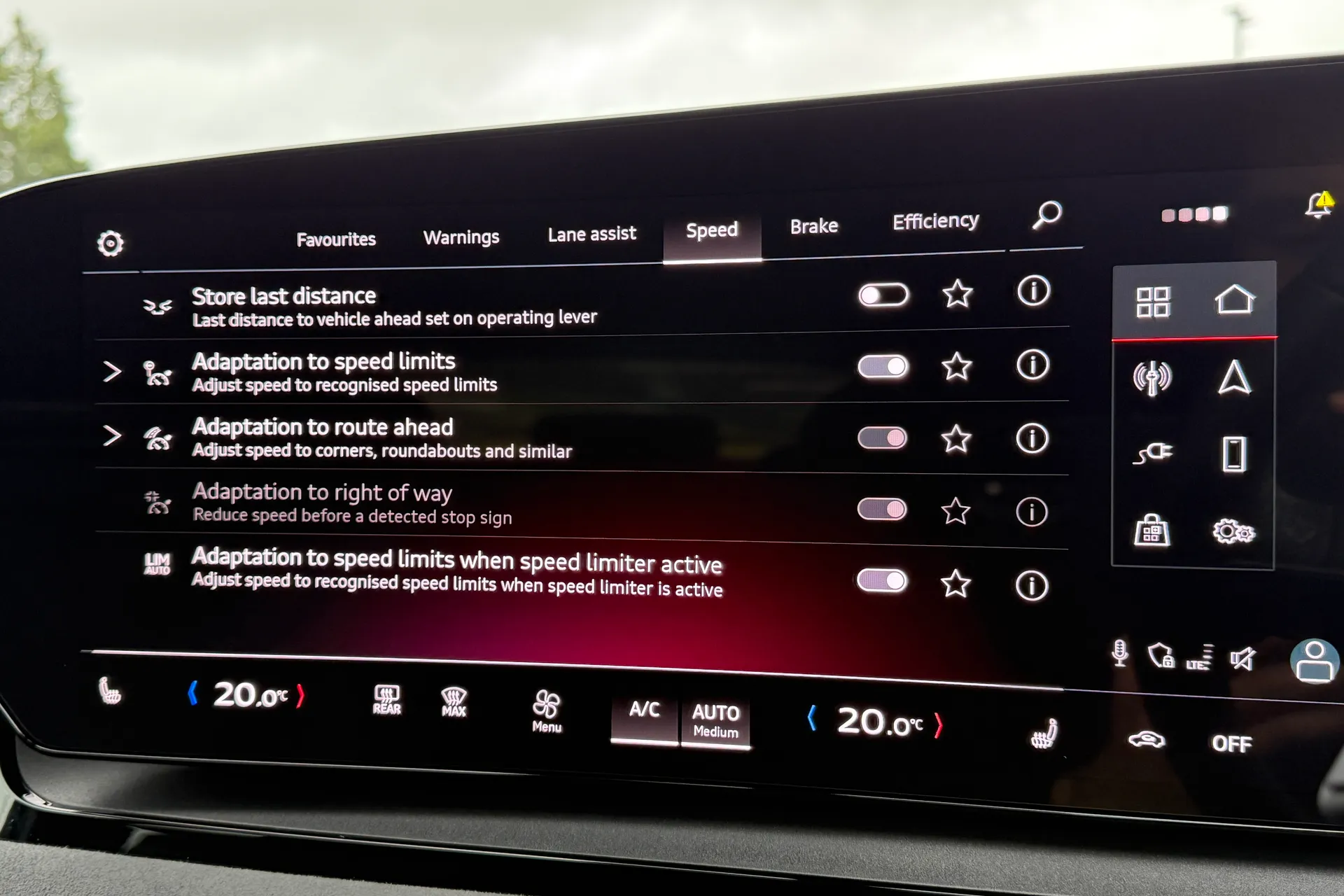 Audi Q6 thumbnail image number 14