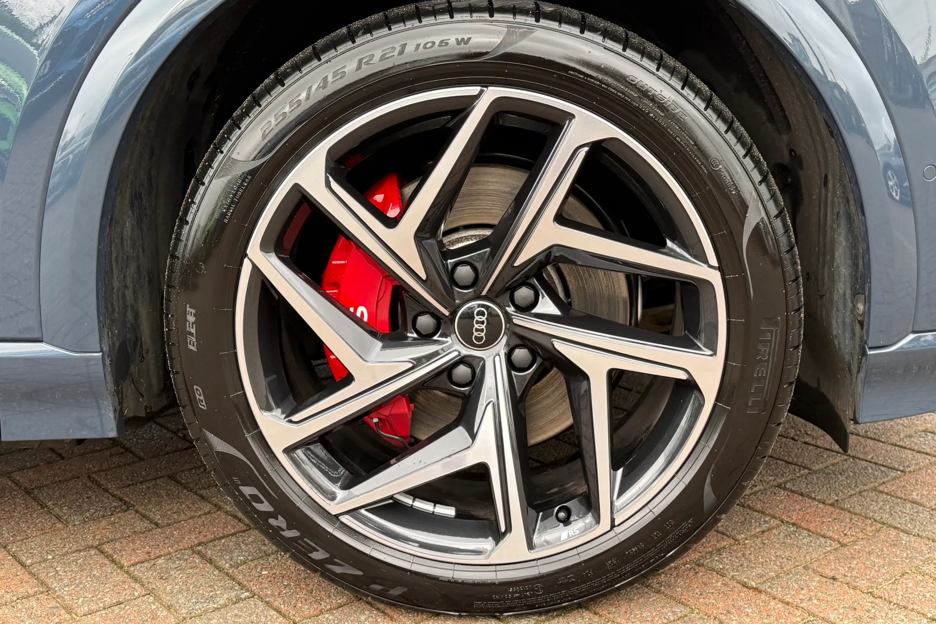 Audi Q6 thumbnail image number 56