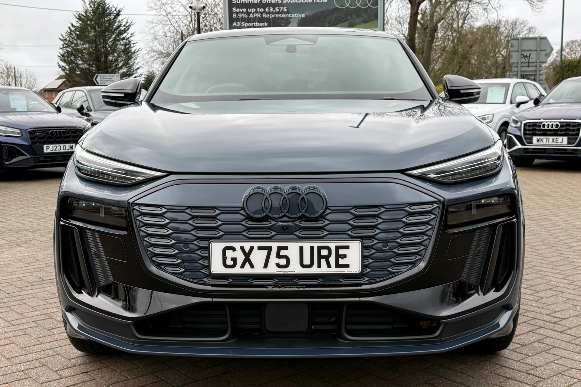 Audi Q6 thumbnail image number 29