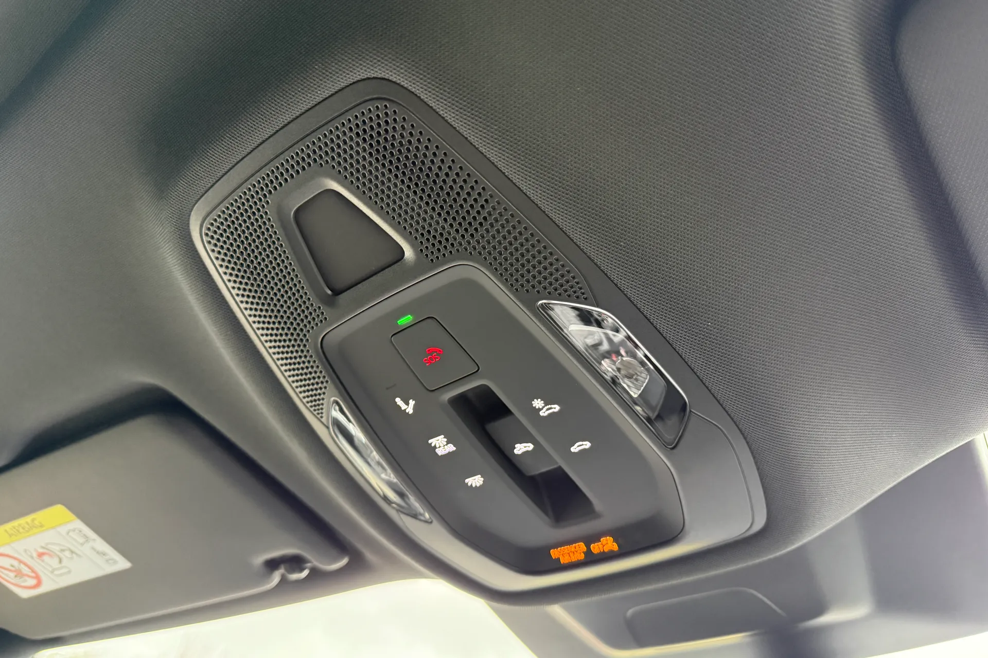 Audi Q6 thumbnail image number 24