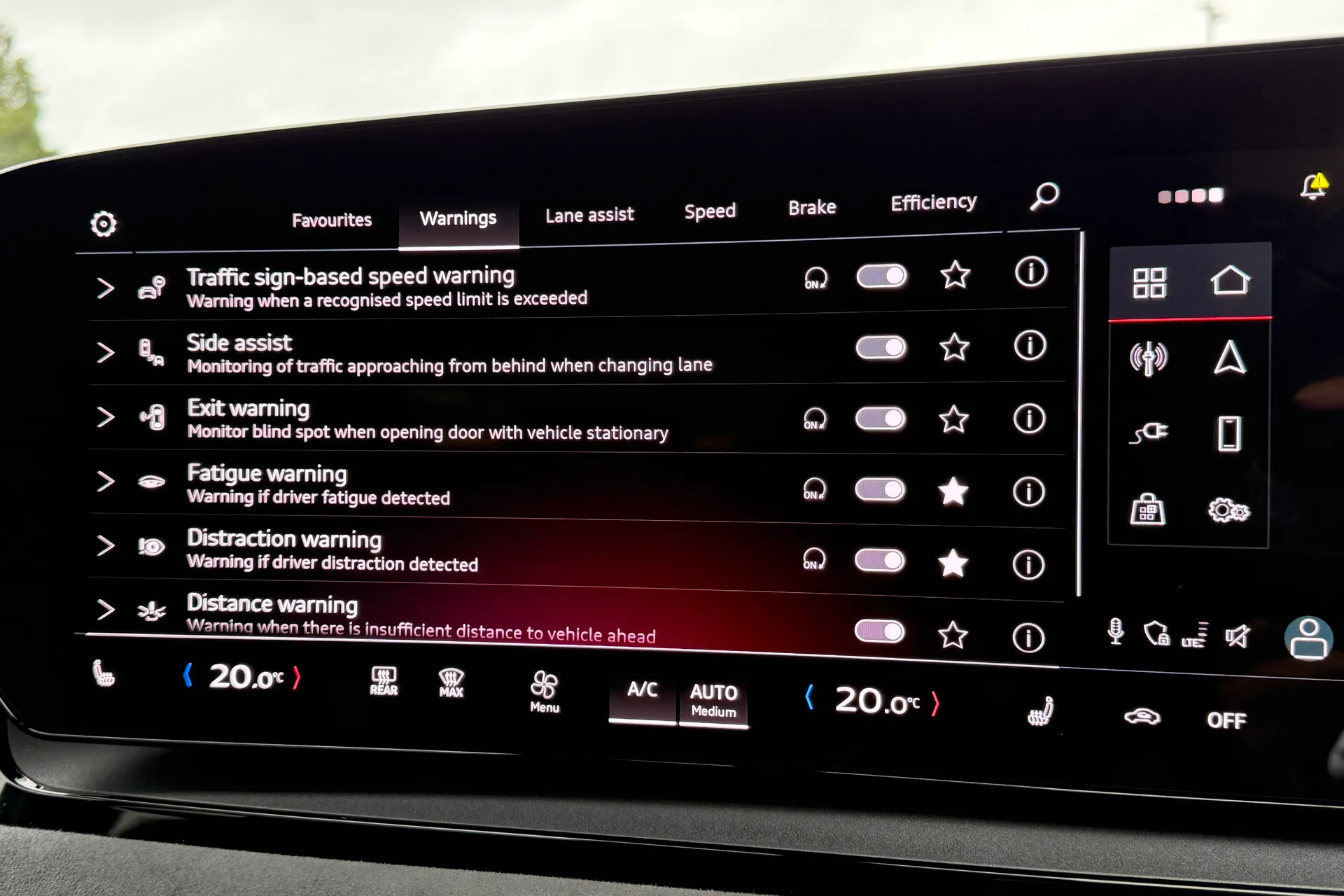 Audi Q6 thumbnail image number 12