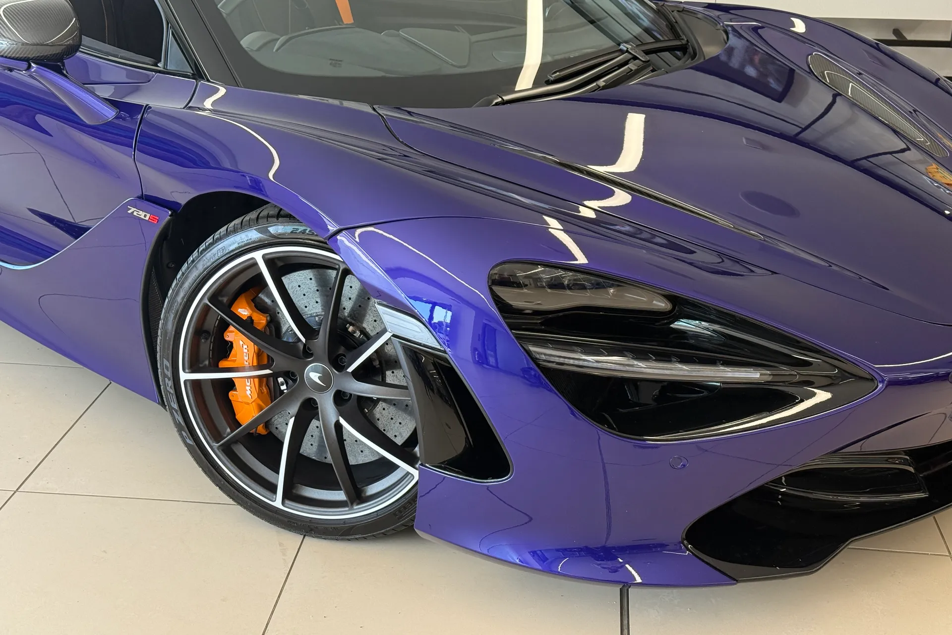 McLaren 720 thumbnail image number 7