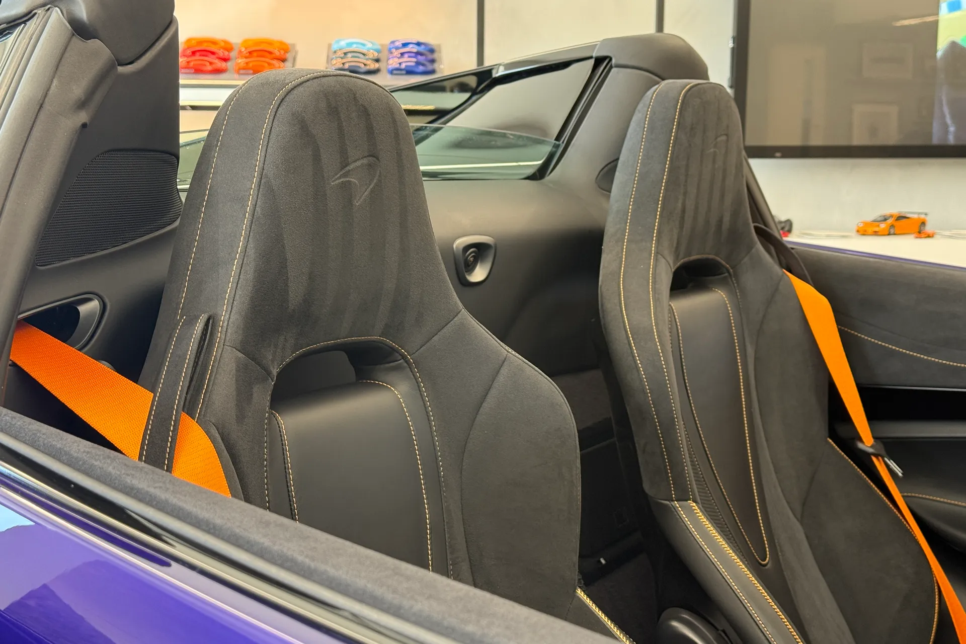 McLaren 720 thumbnail image number 30